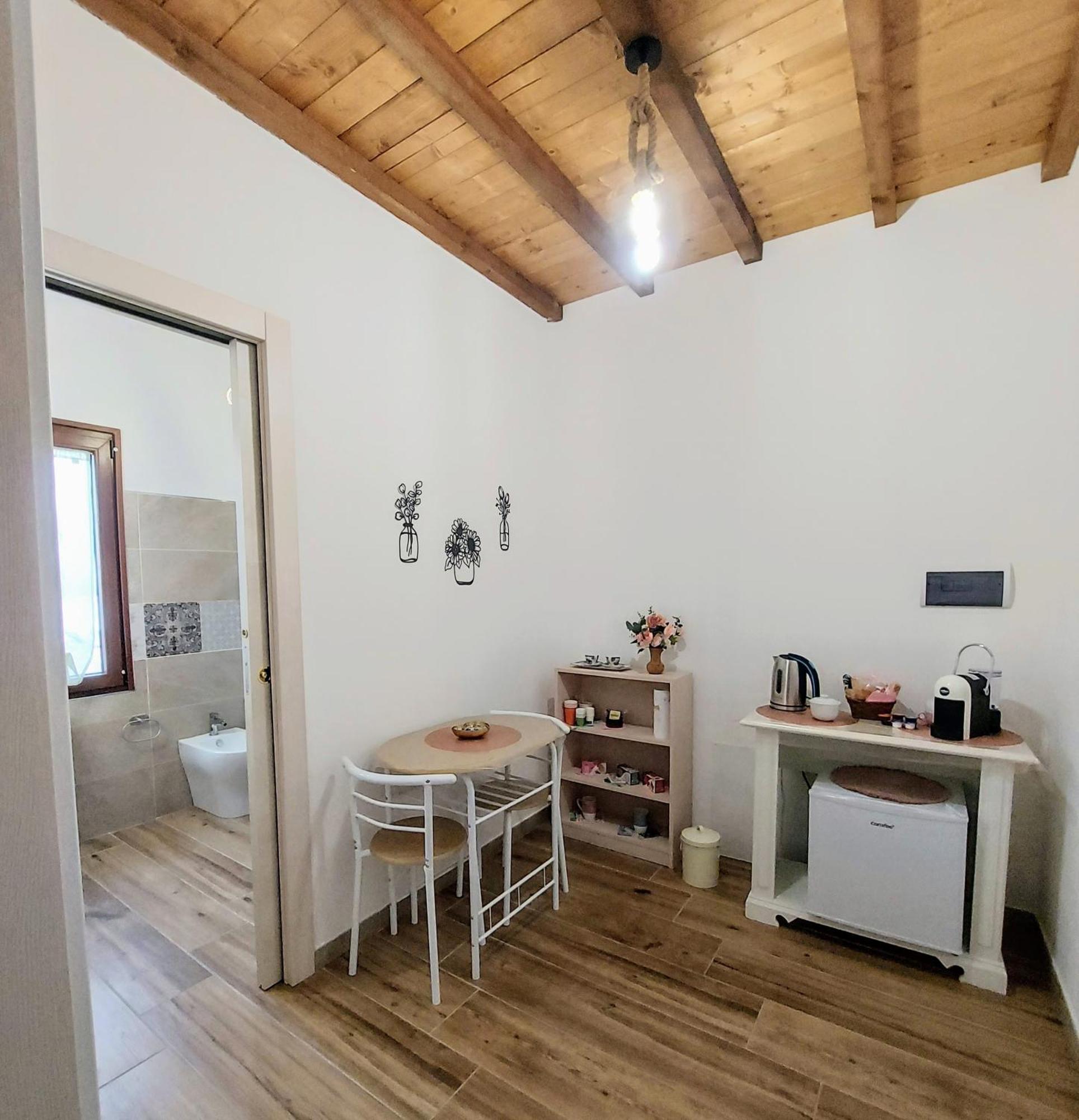 Deluxe Queen Suite