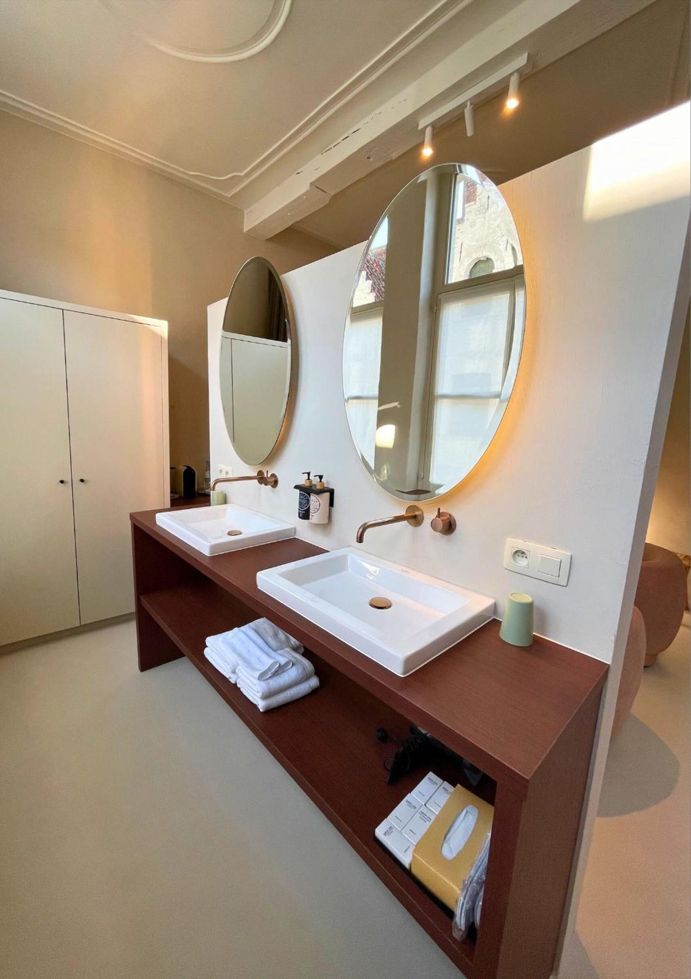 Suite Junior con vistas al jardín