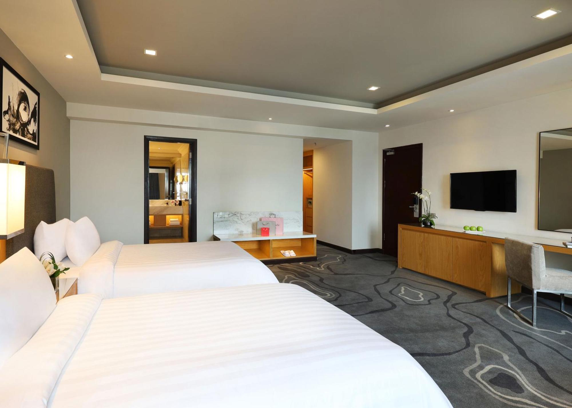 Club Premier Double or Twin Room