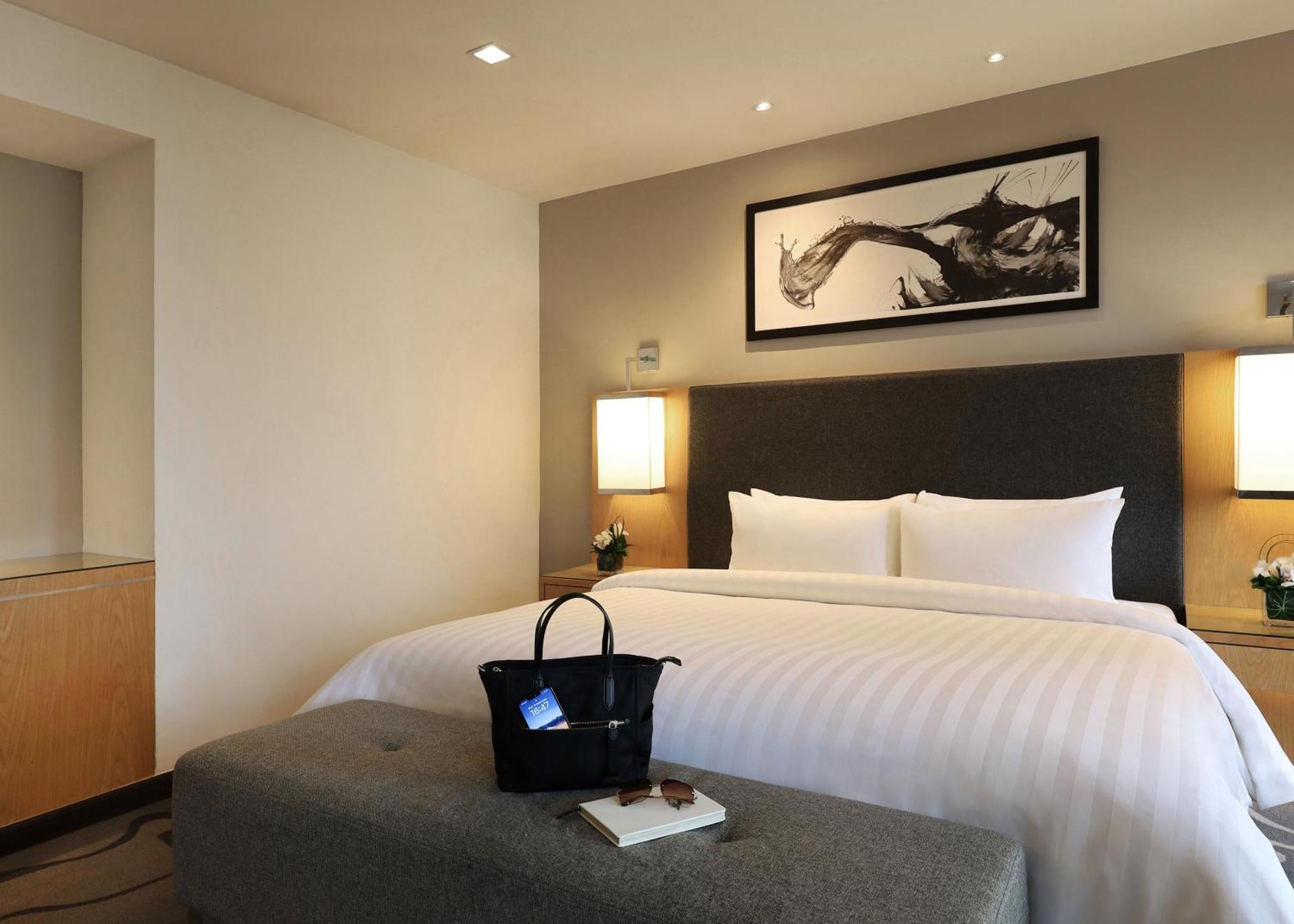 Club Premier Double or Twin Room