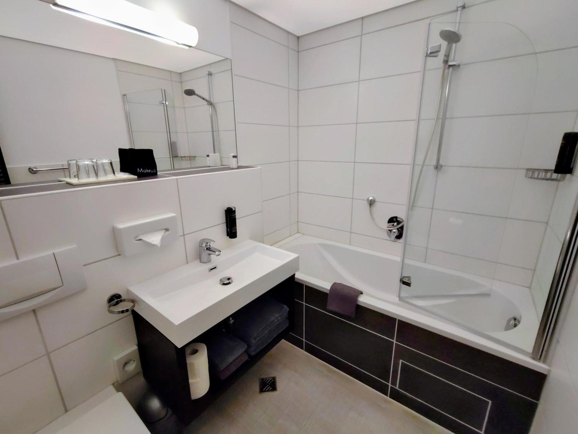 Classic Double Room,1658757595:JPEG