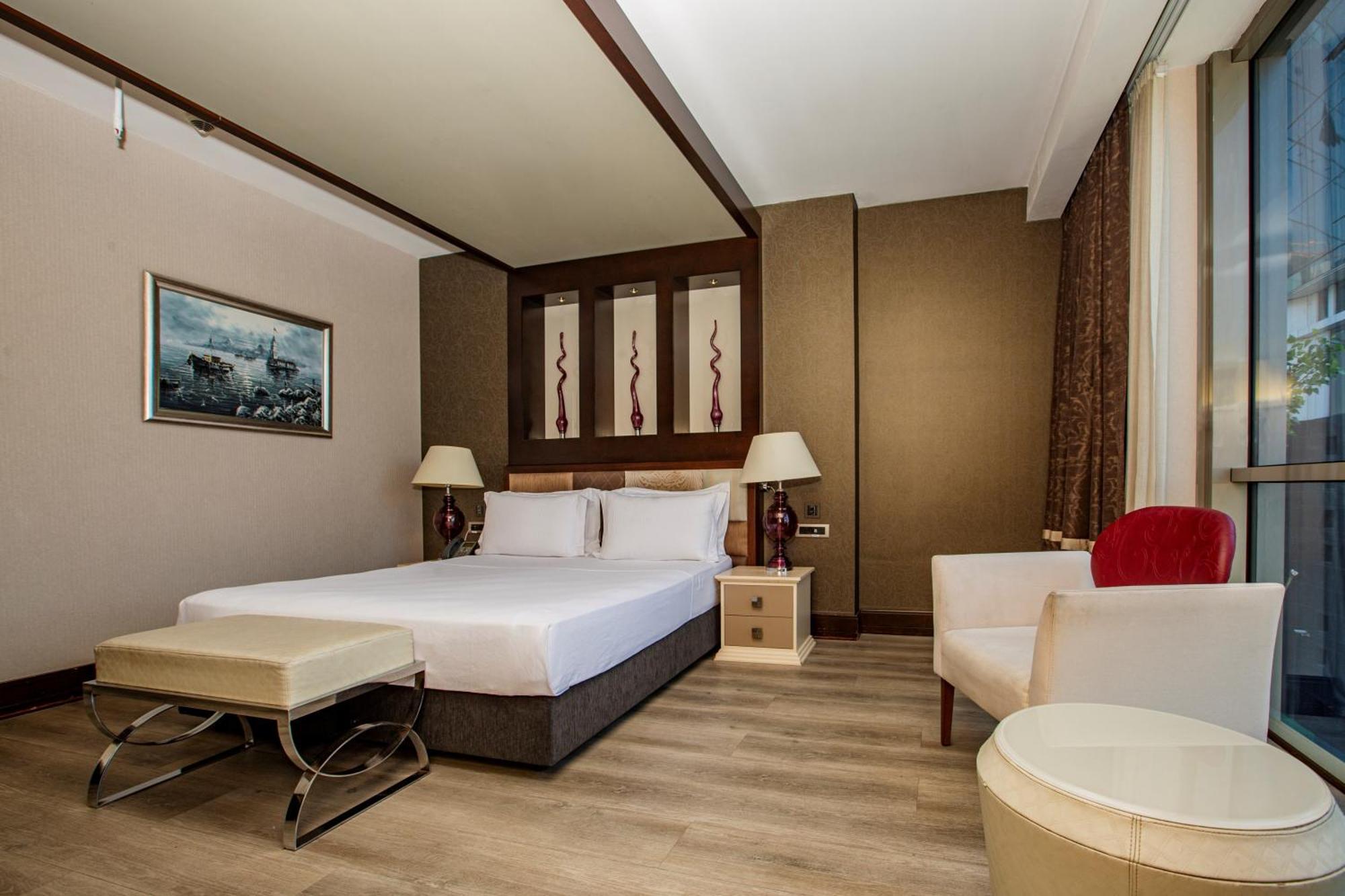Deluxe Zimmer mit Kingsize-Bett