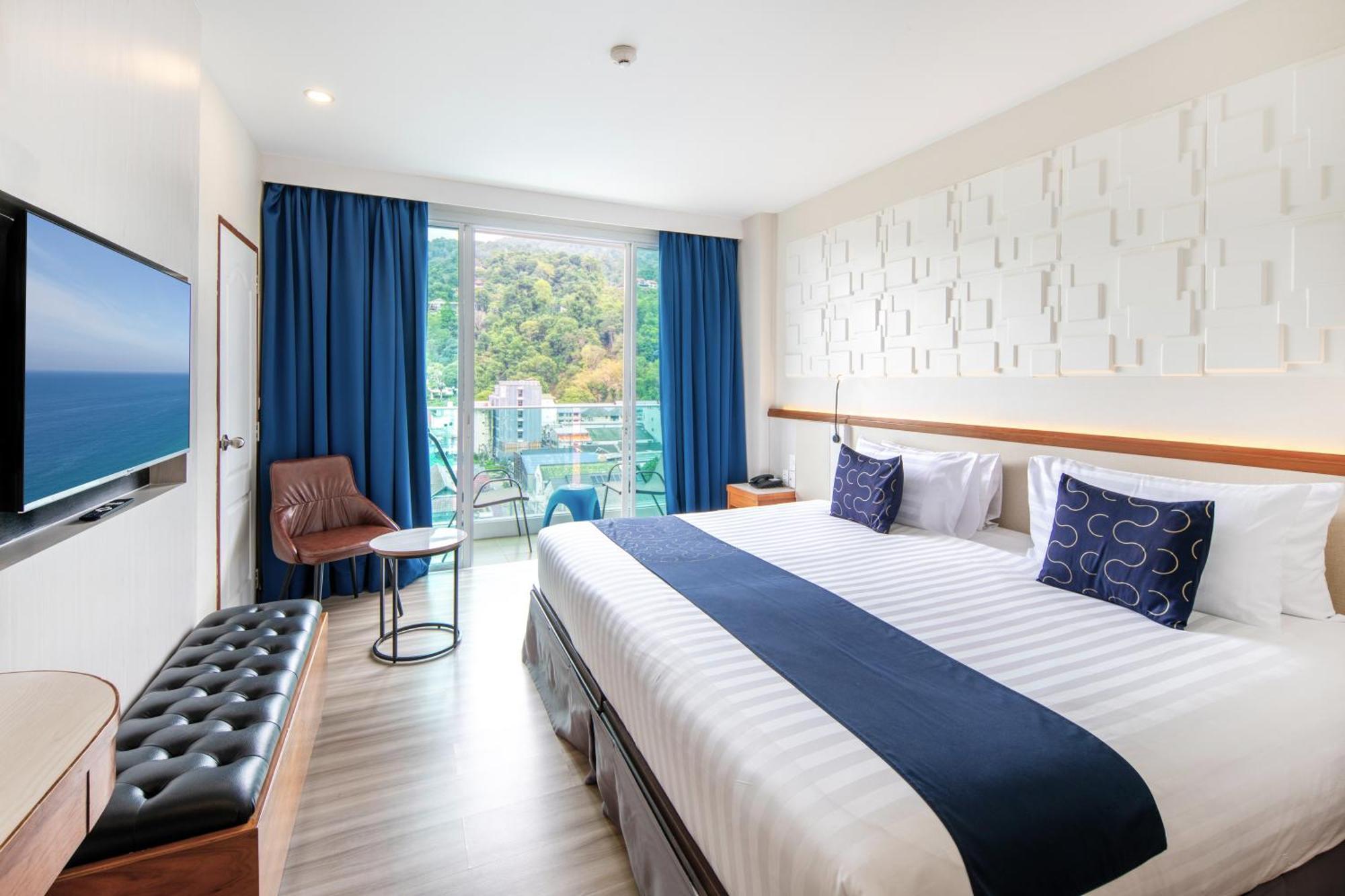 Double Room High Floor Views