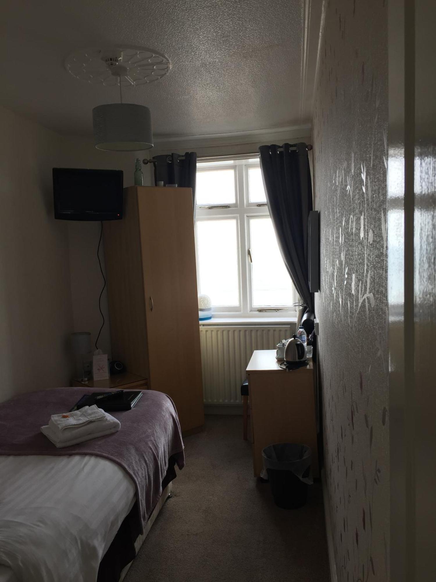 Standard Single Room Sea View