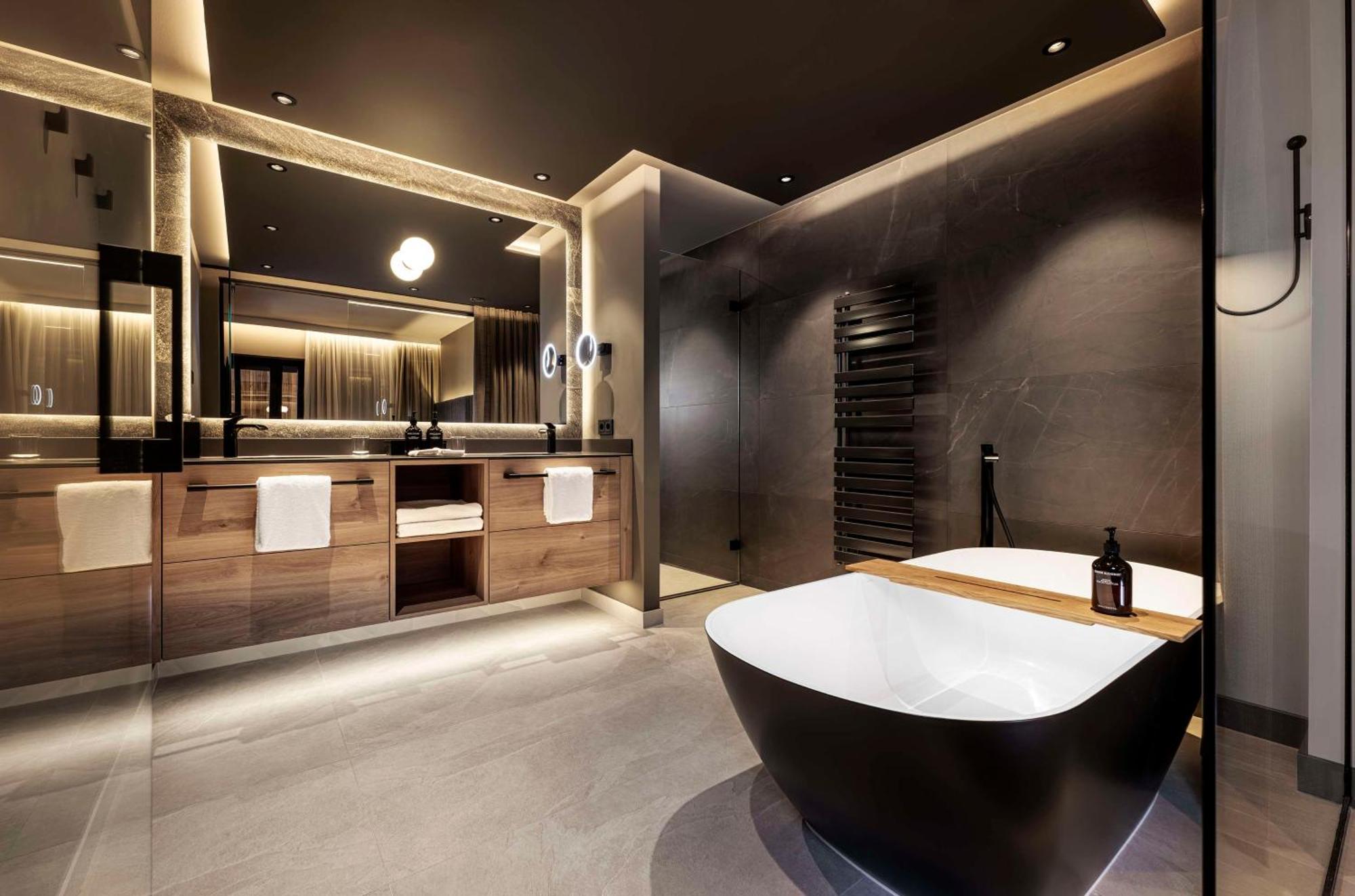 King Junior Suite Alpine View