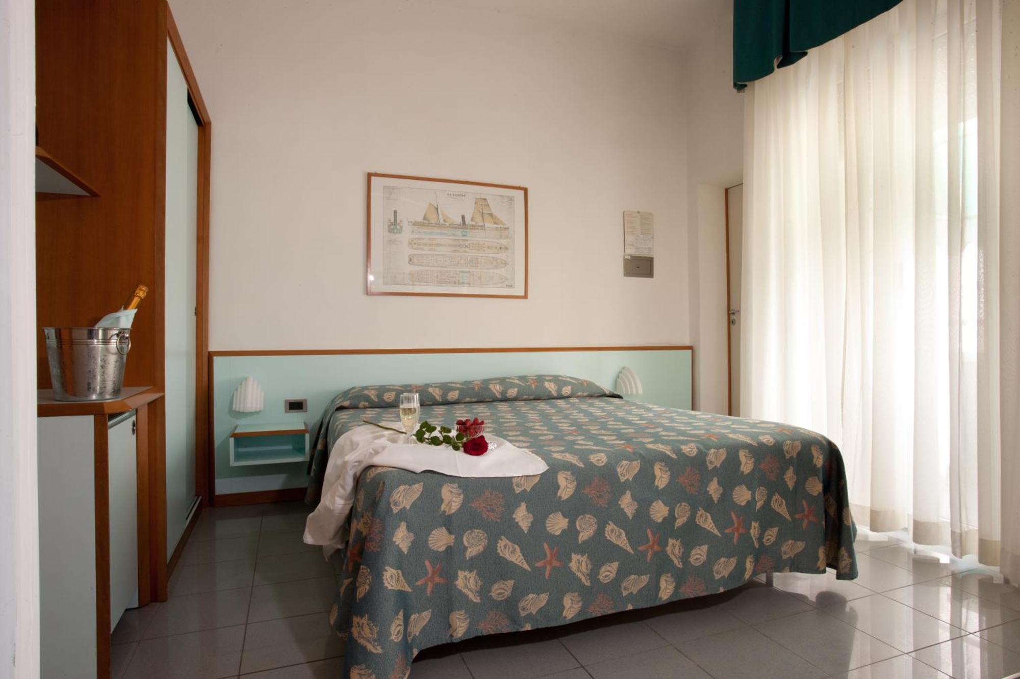 Standard Double or Twin Room Balcony