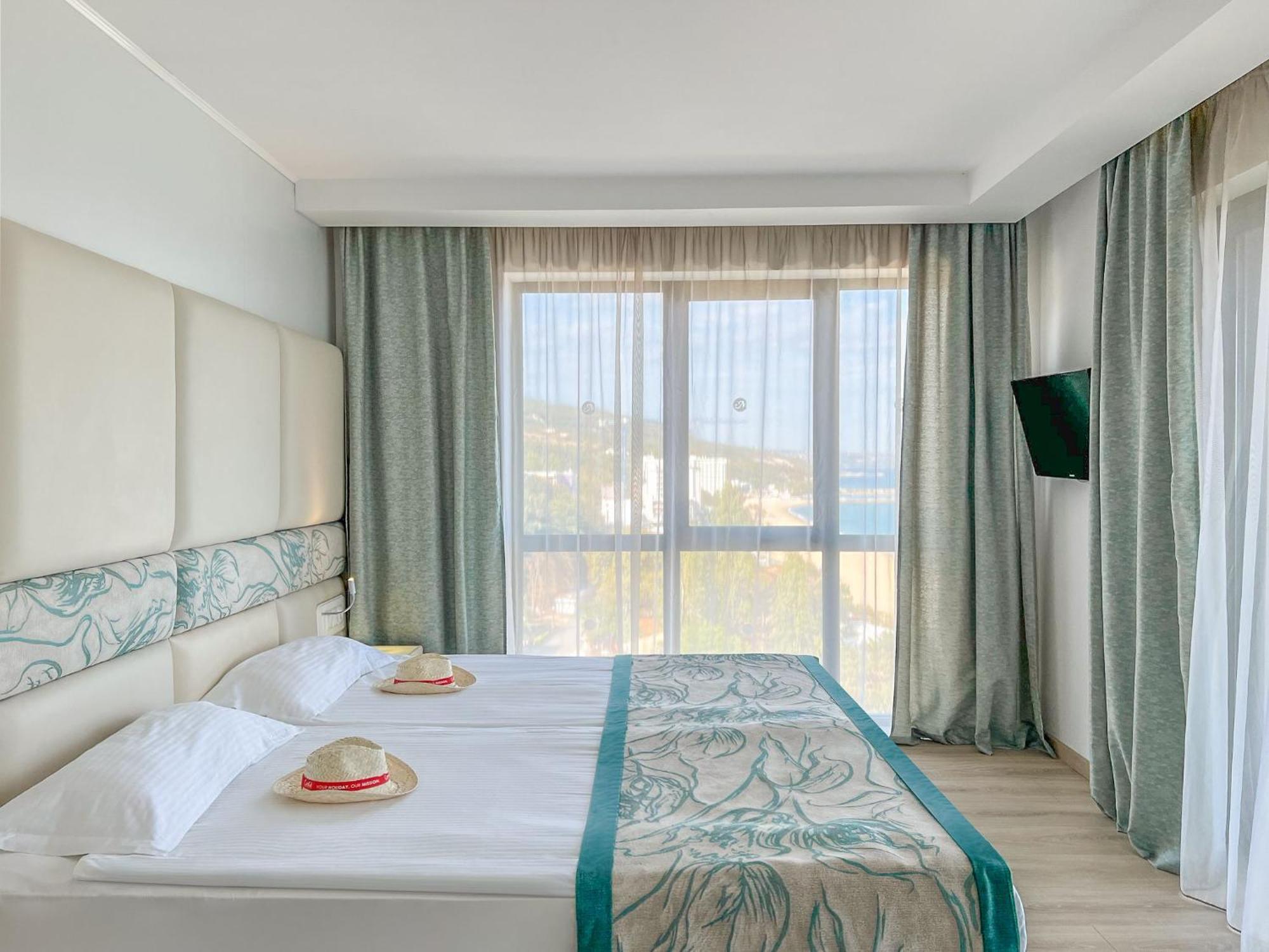 Double or Twin Room Partial Sea View – Premium A la cart & Exclusive Adults only Beach
