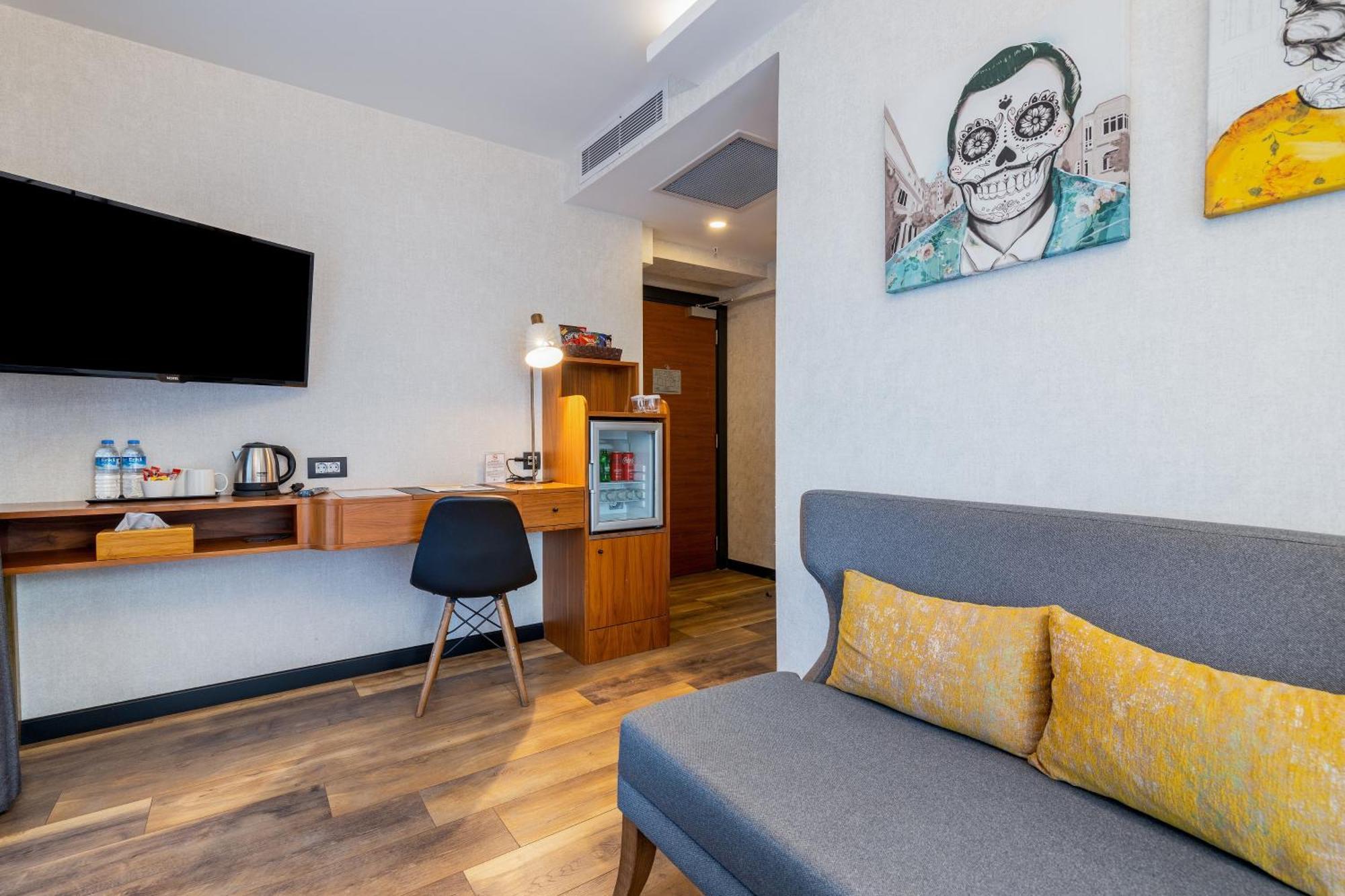 Junior Suite