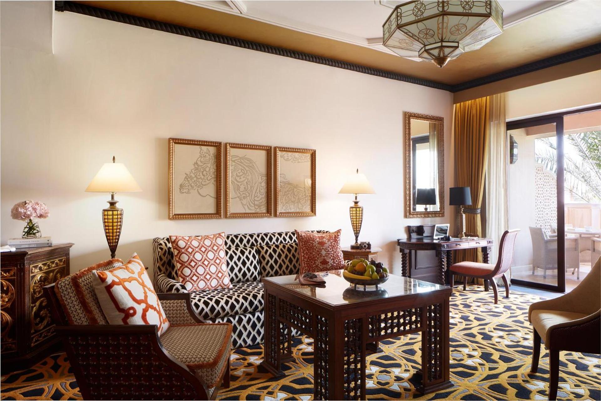Club Arabian Family Room