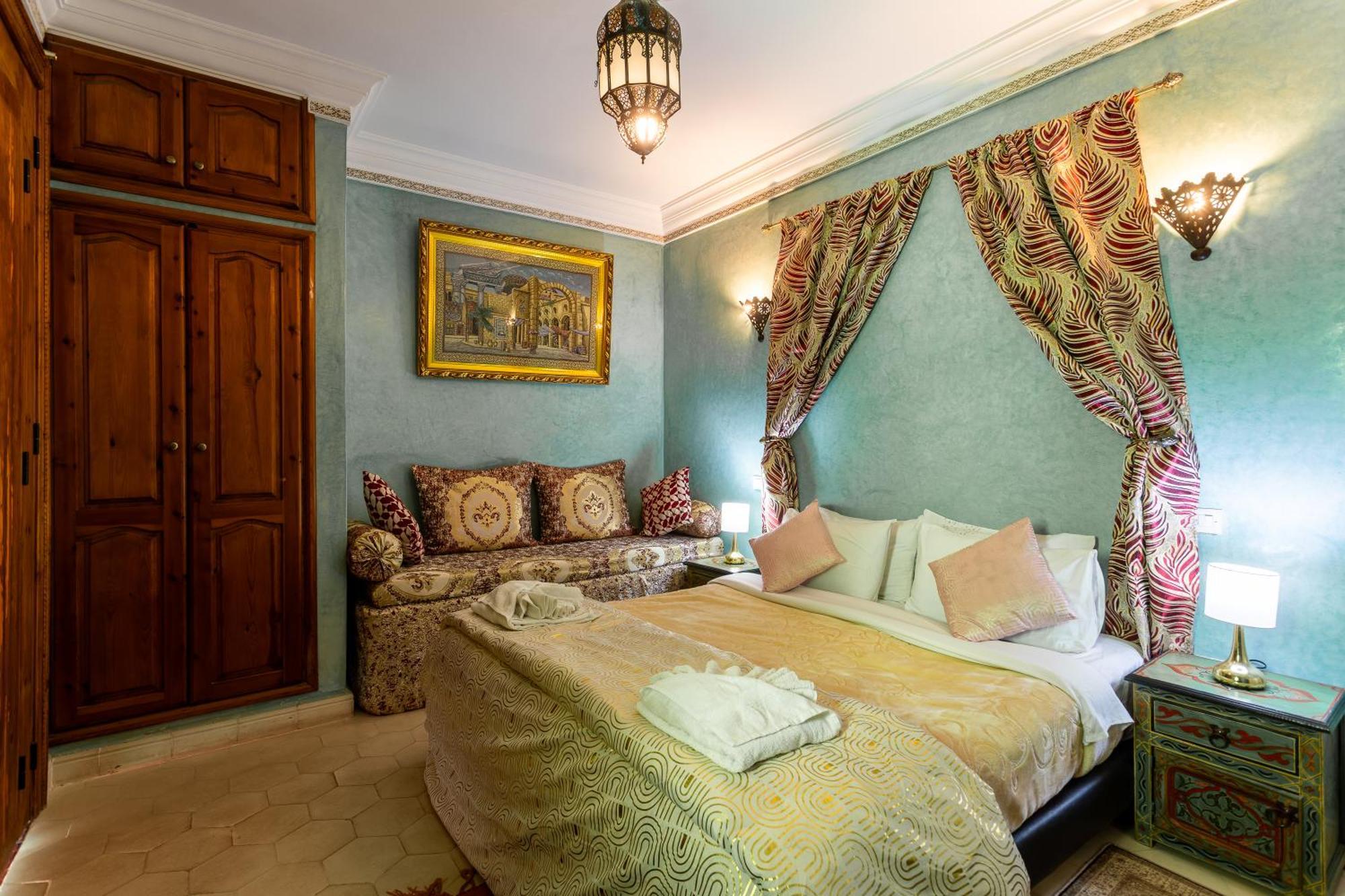 Louisa Suite