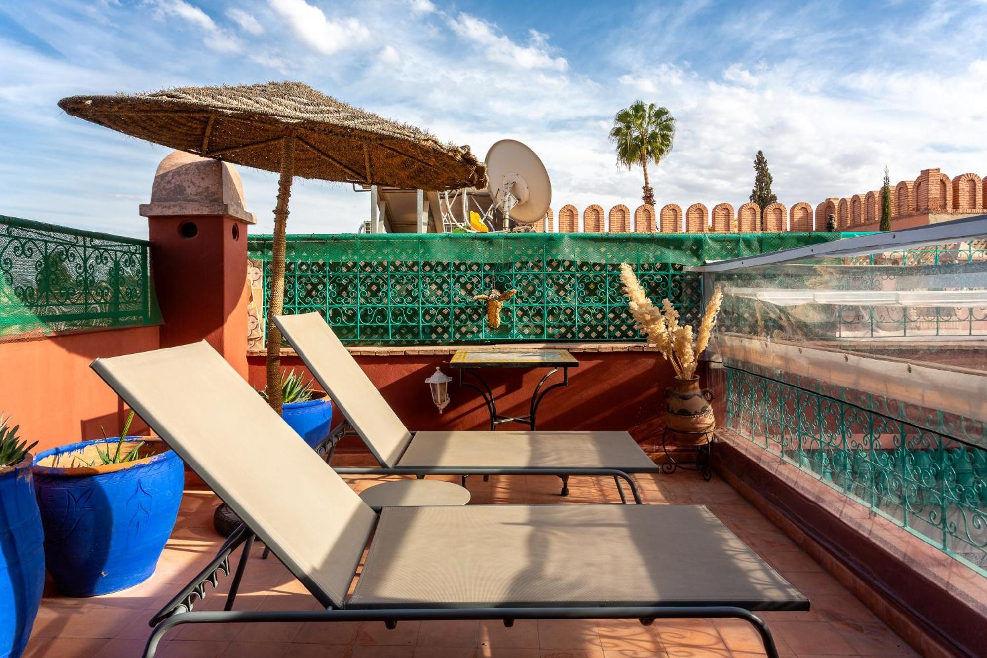 Zina Suite Terrace