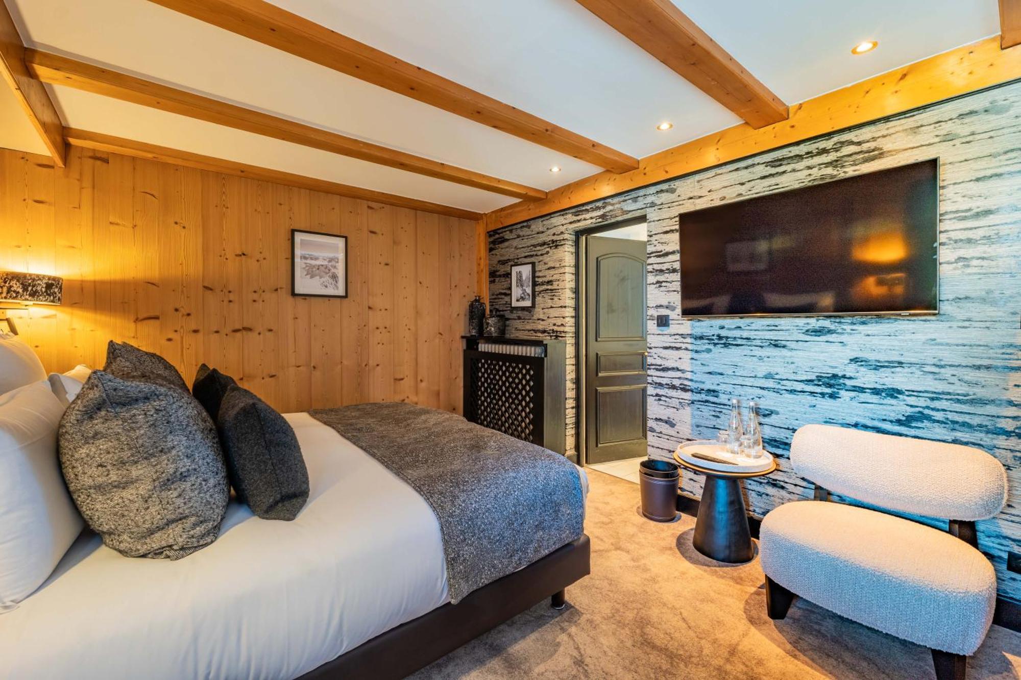 Superior Queen Room