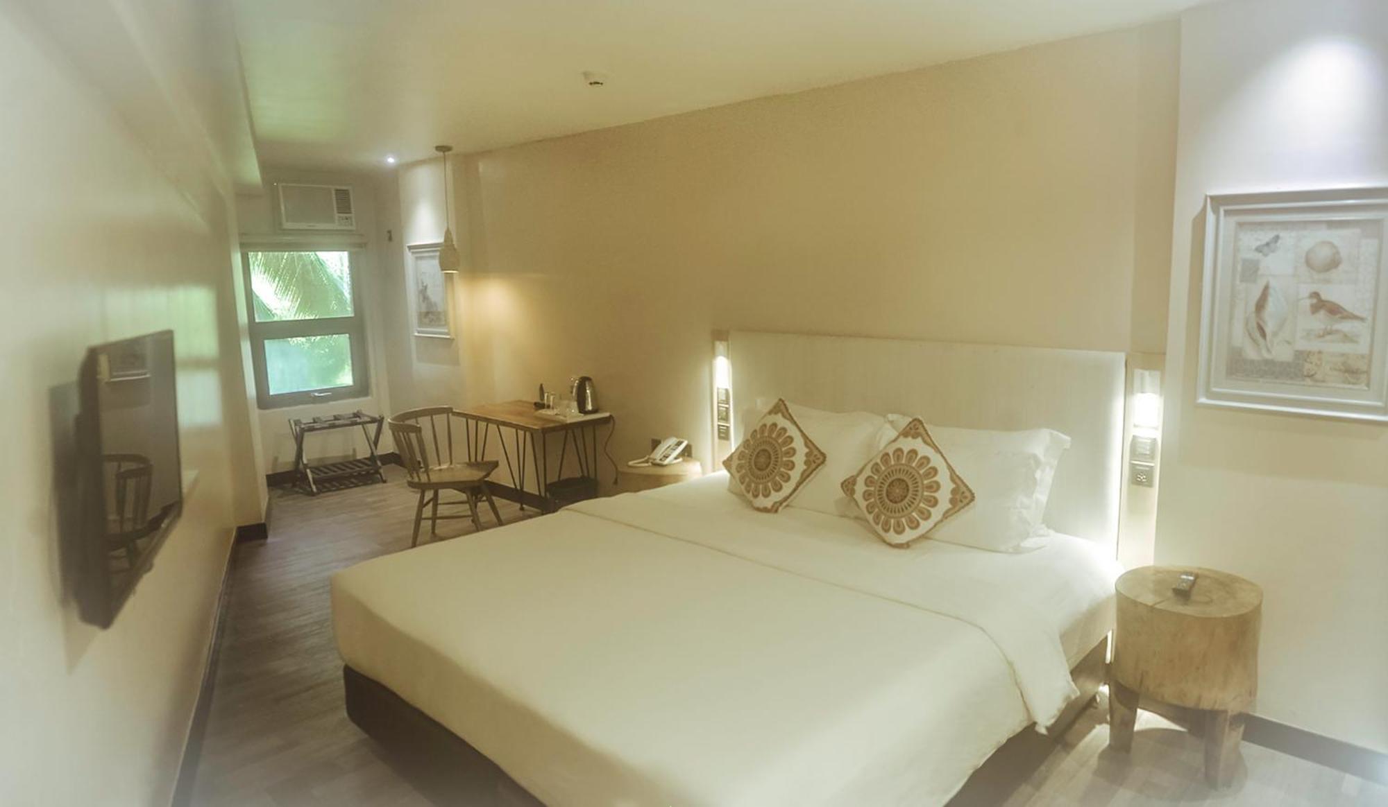Standard King Bed