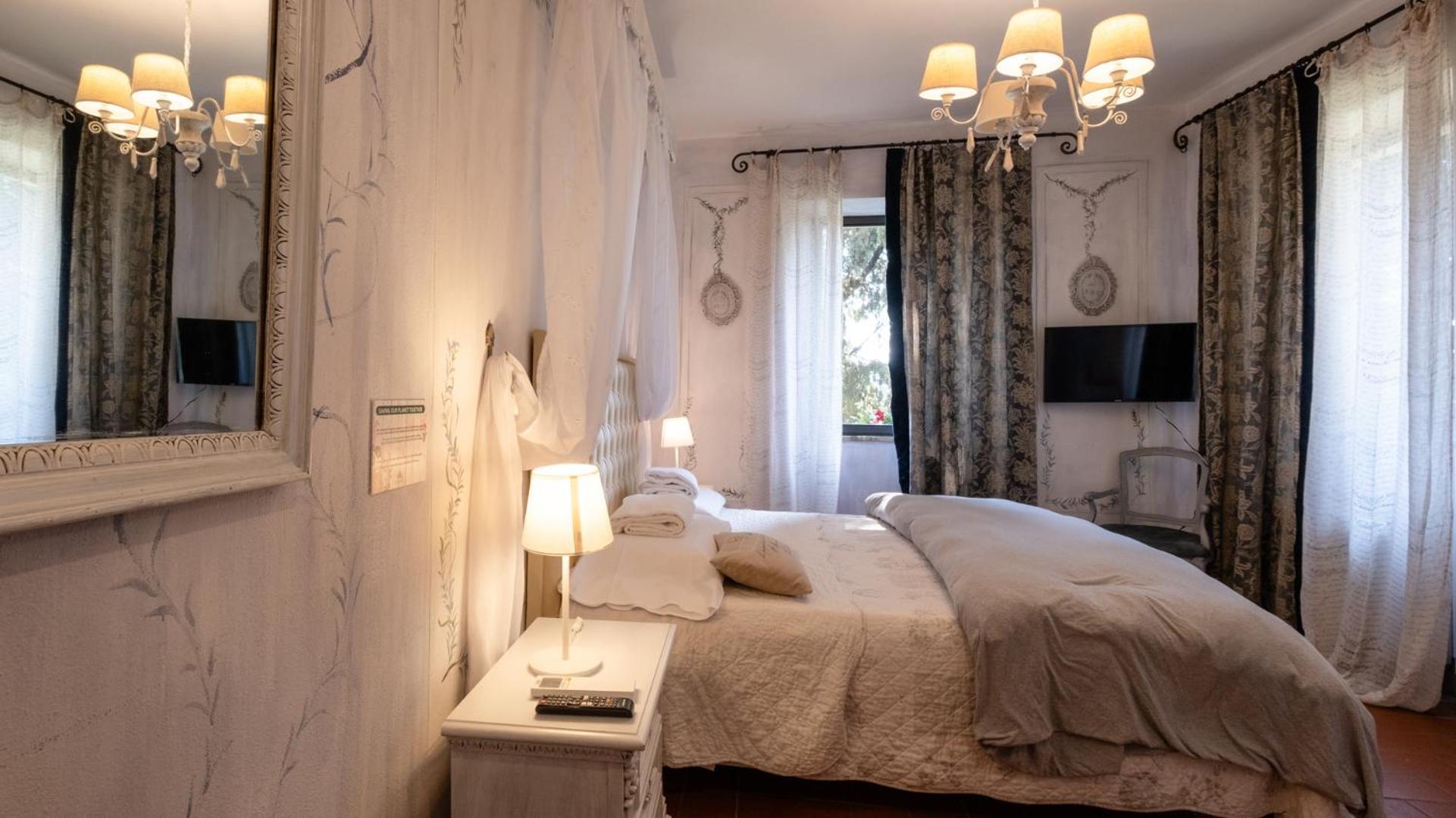 Chambre Double - Vue sur Piscine