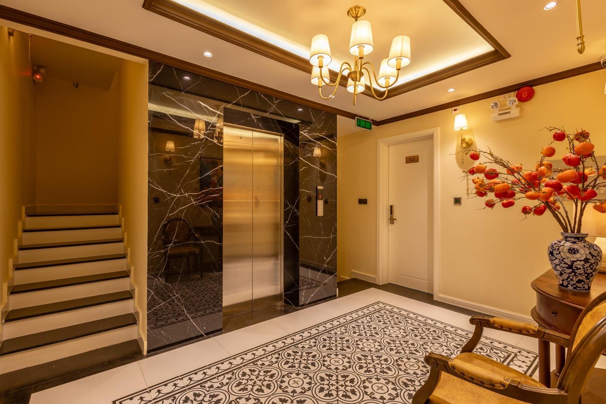 Penthouse Apartment
