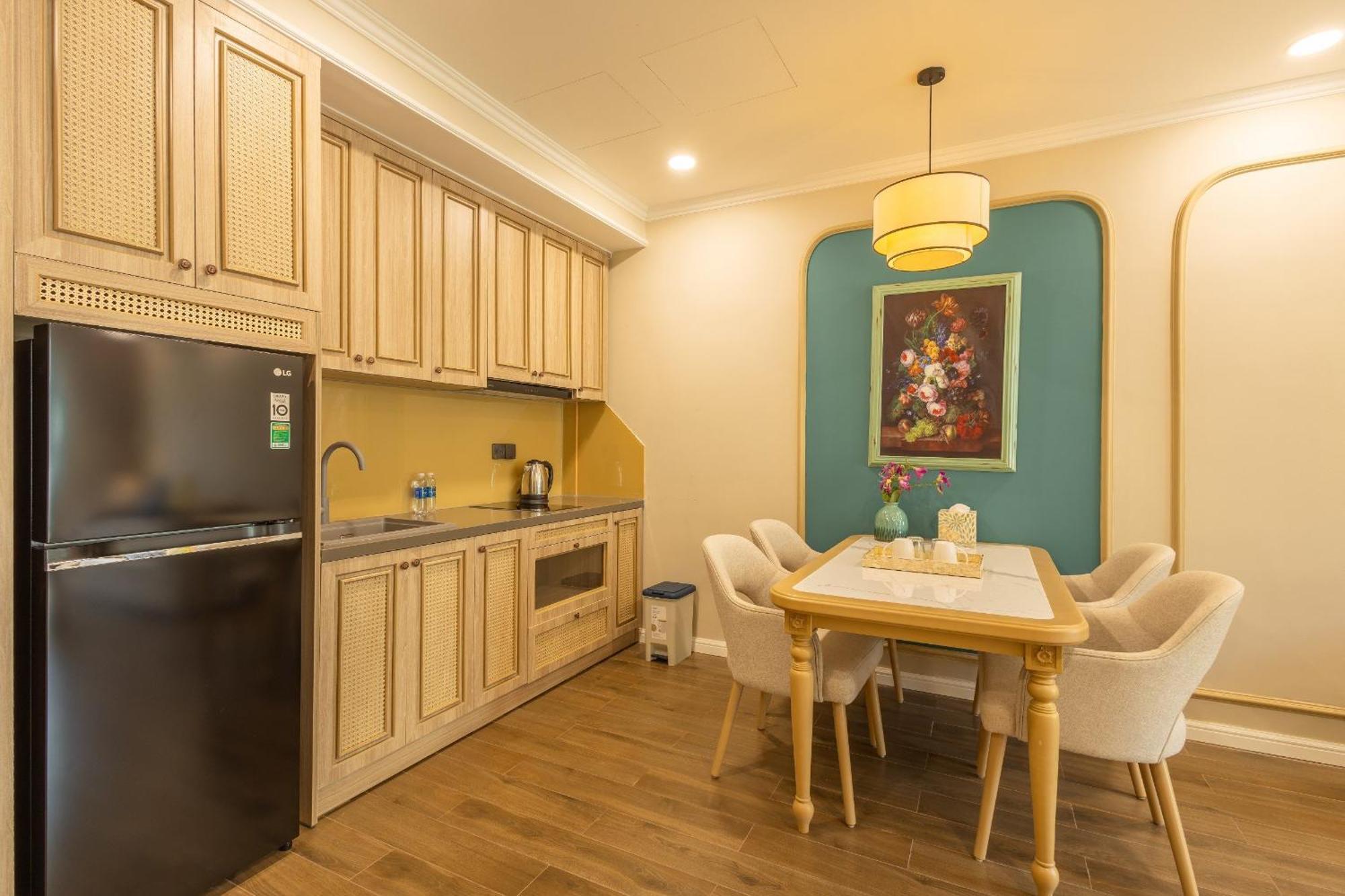 Deluxe Apartment