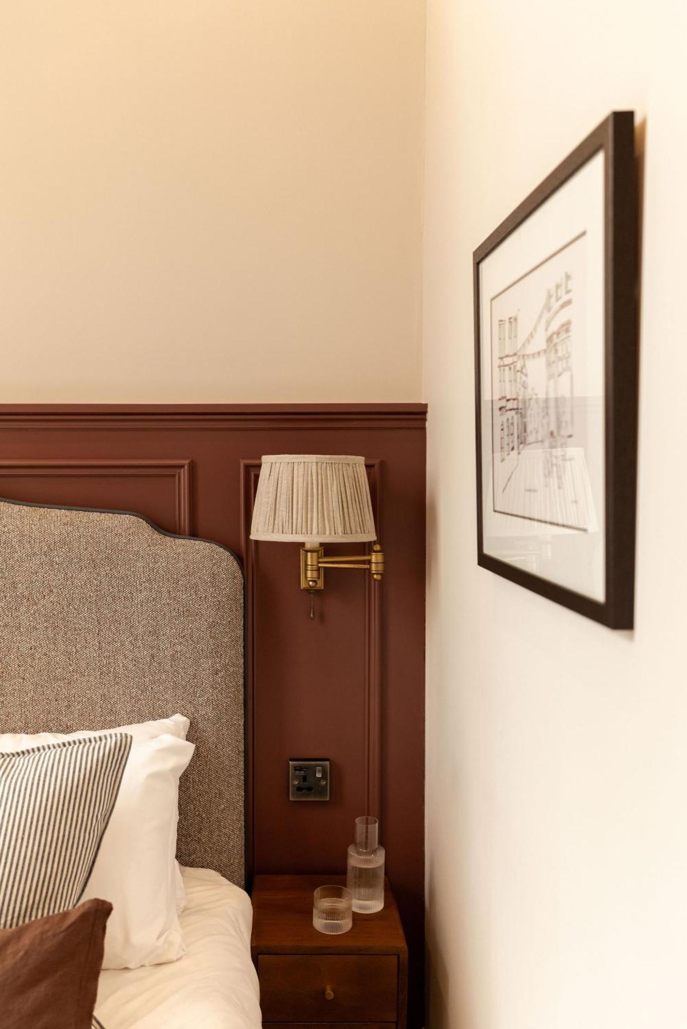 Two-Bedroom Deluxe Apartment