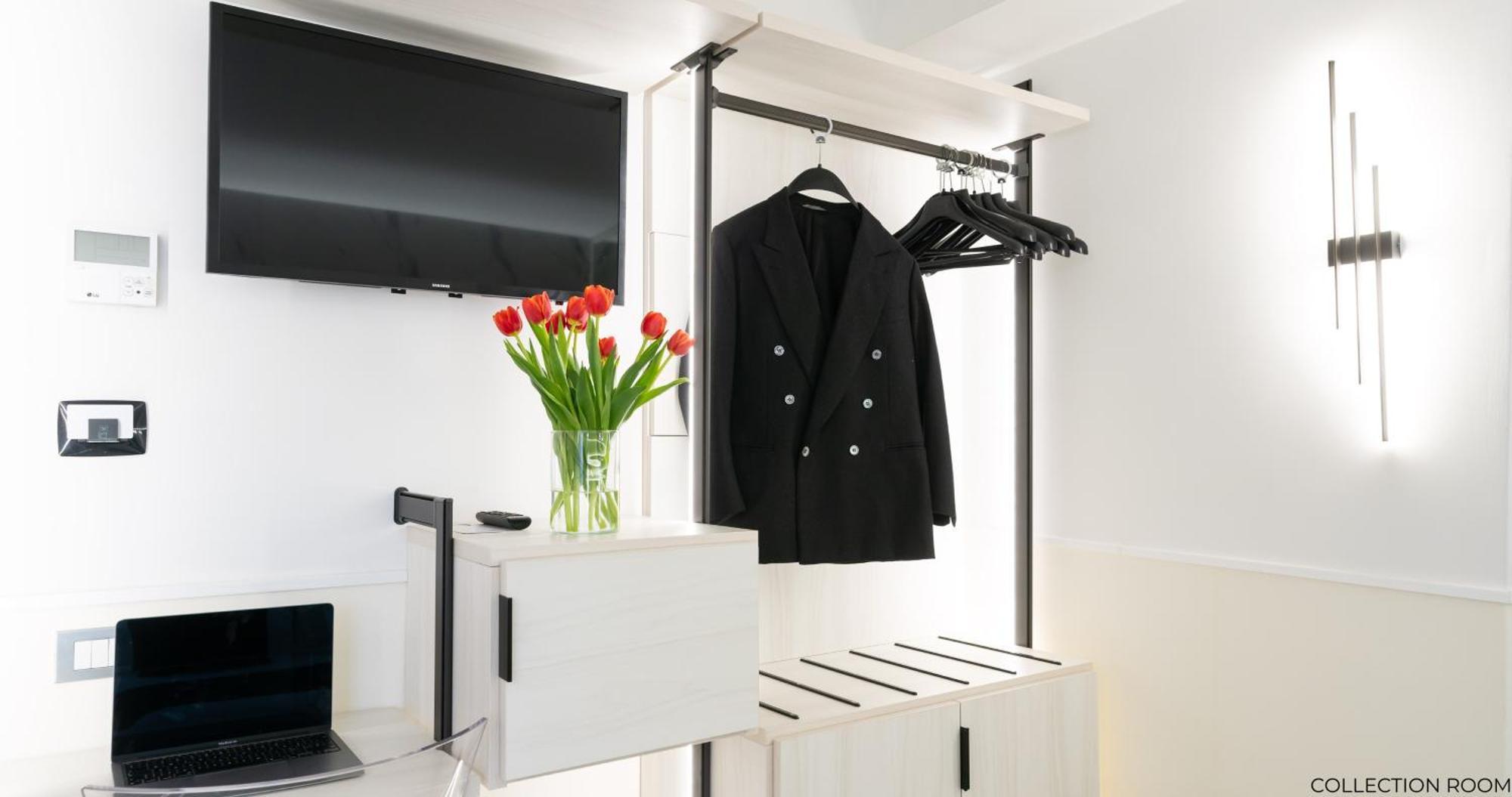 Double or Twin Room Balcony