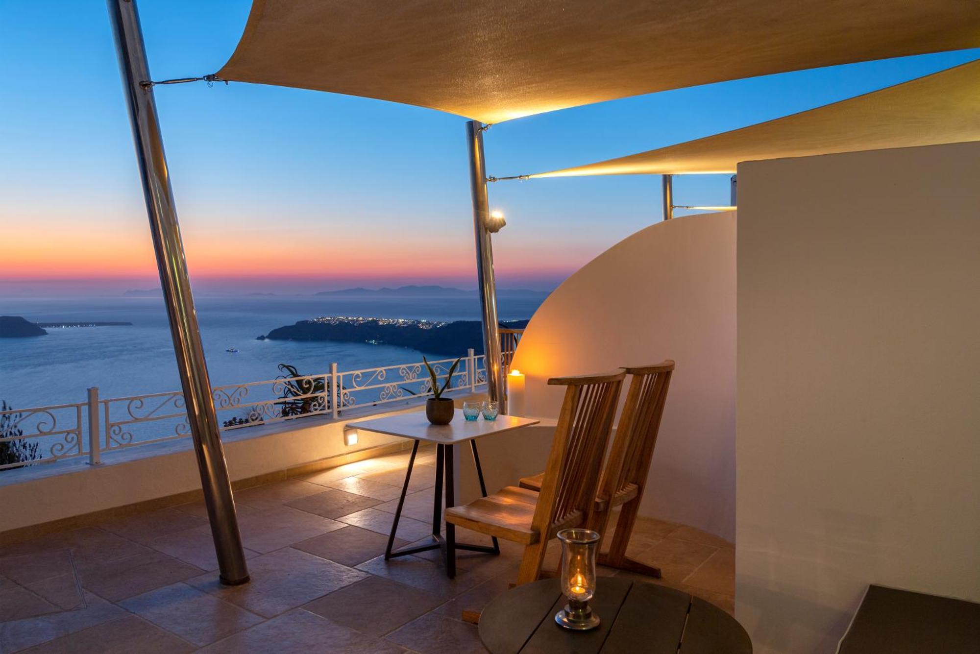 CALDERA PREMIUM SUITES HOT TUB