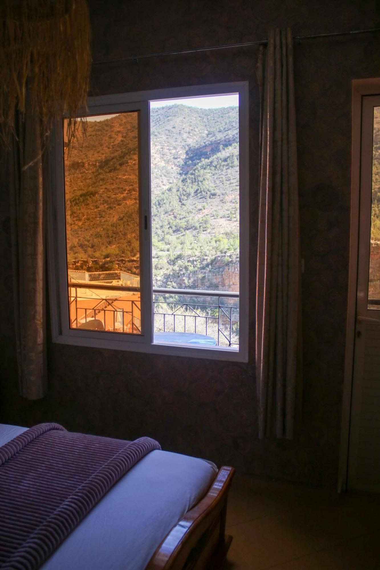 Double Room Mountain View