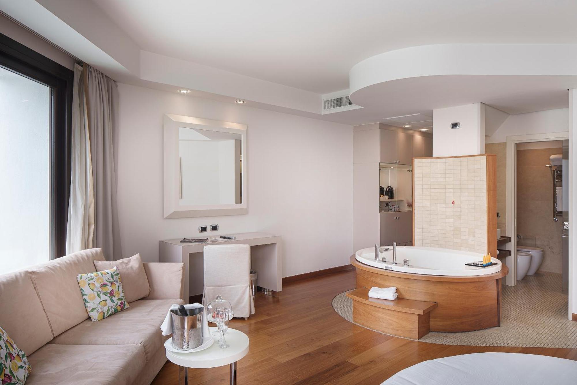 Paradiso Suite
