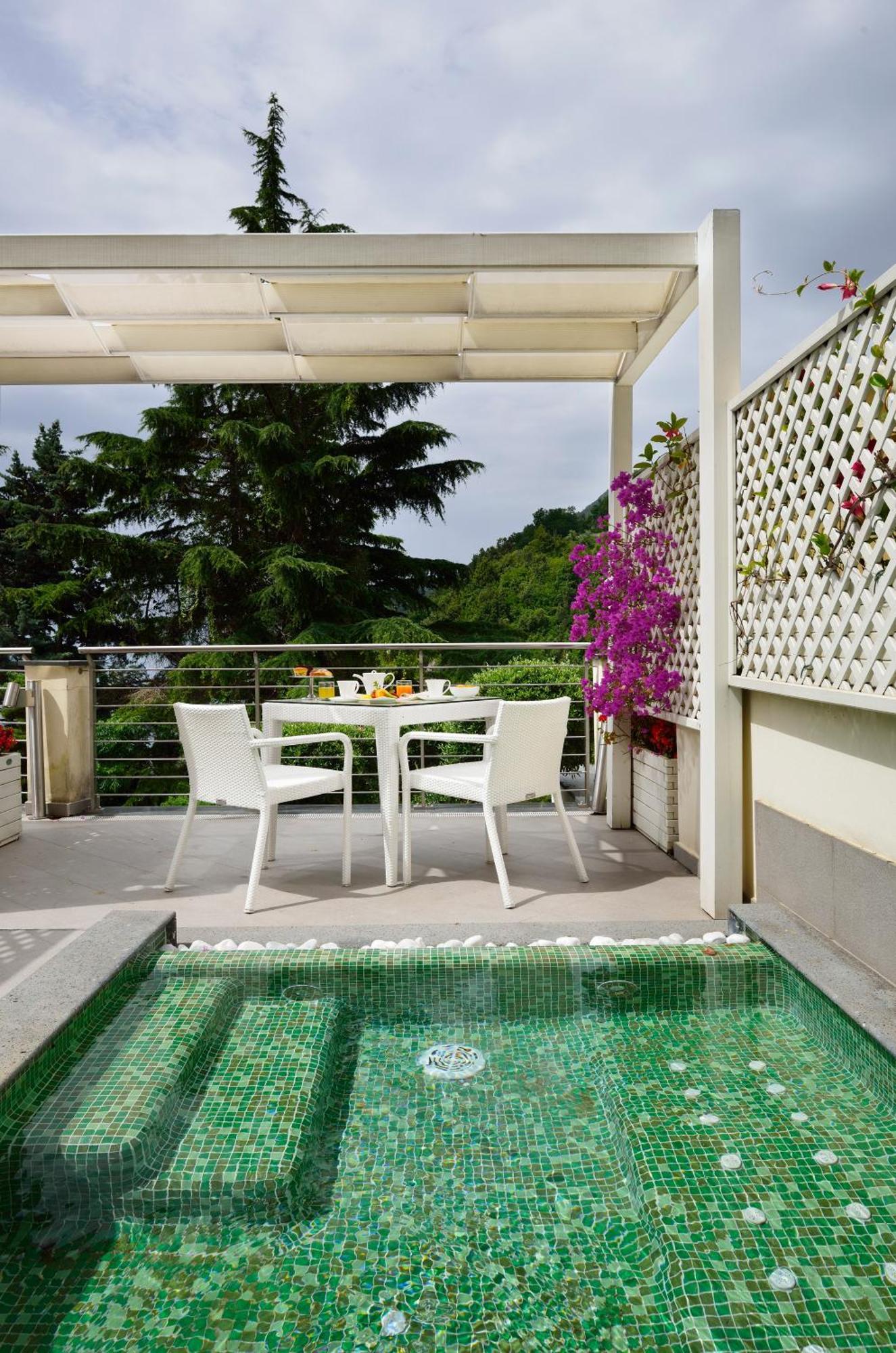 Paradiso Suite