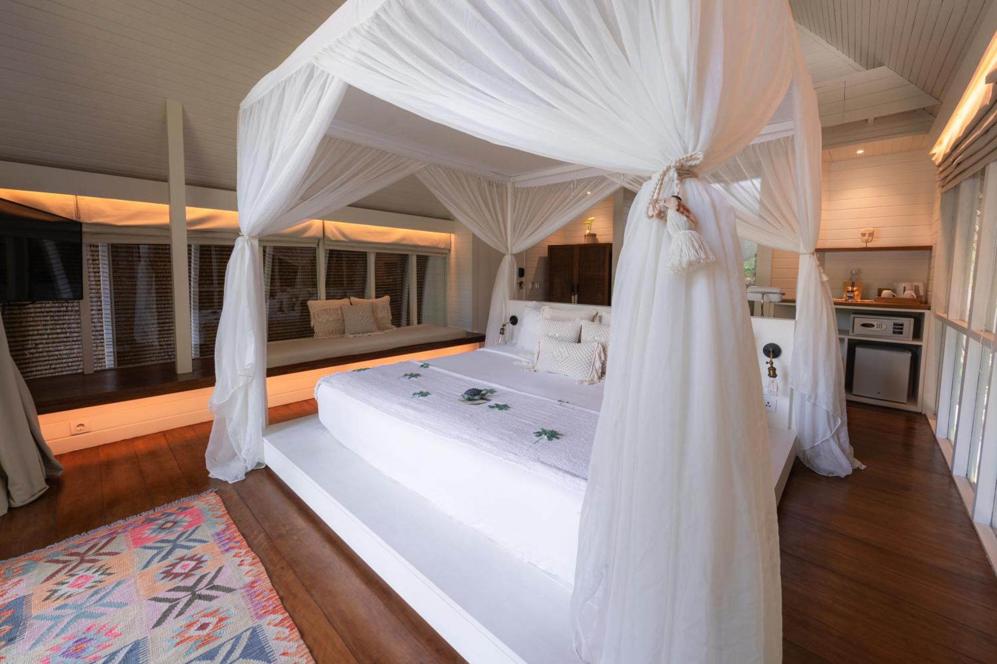 Cabana Deluxe