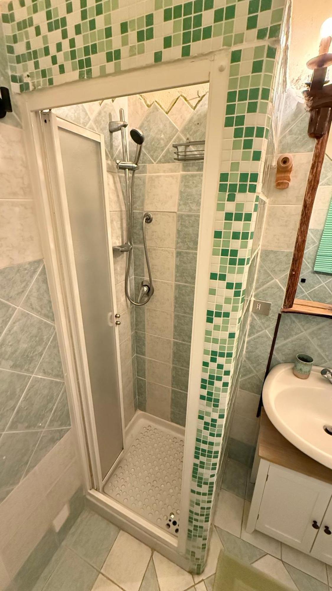 Double or Twin Room Private Bathroom