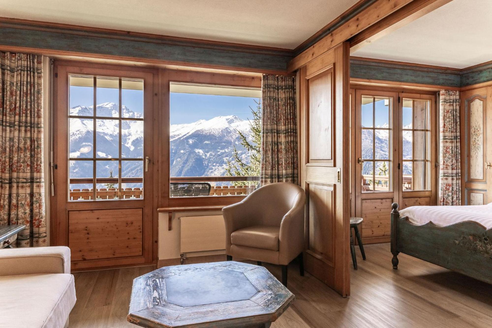 Deluxe Suite