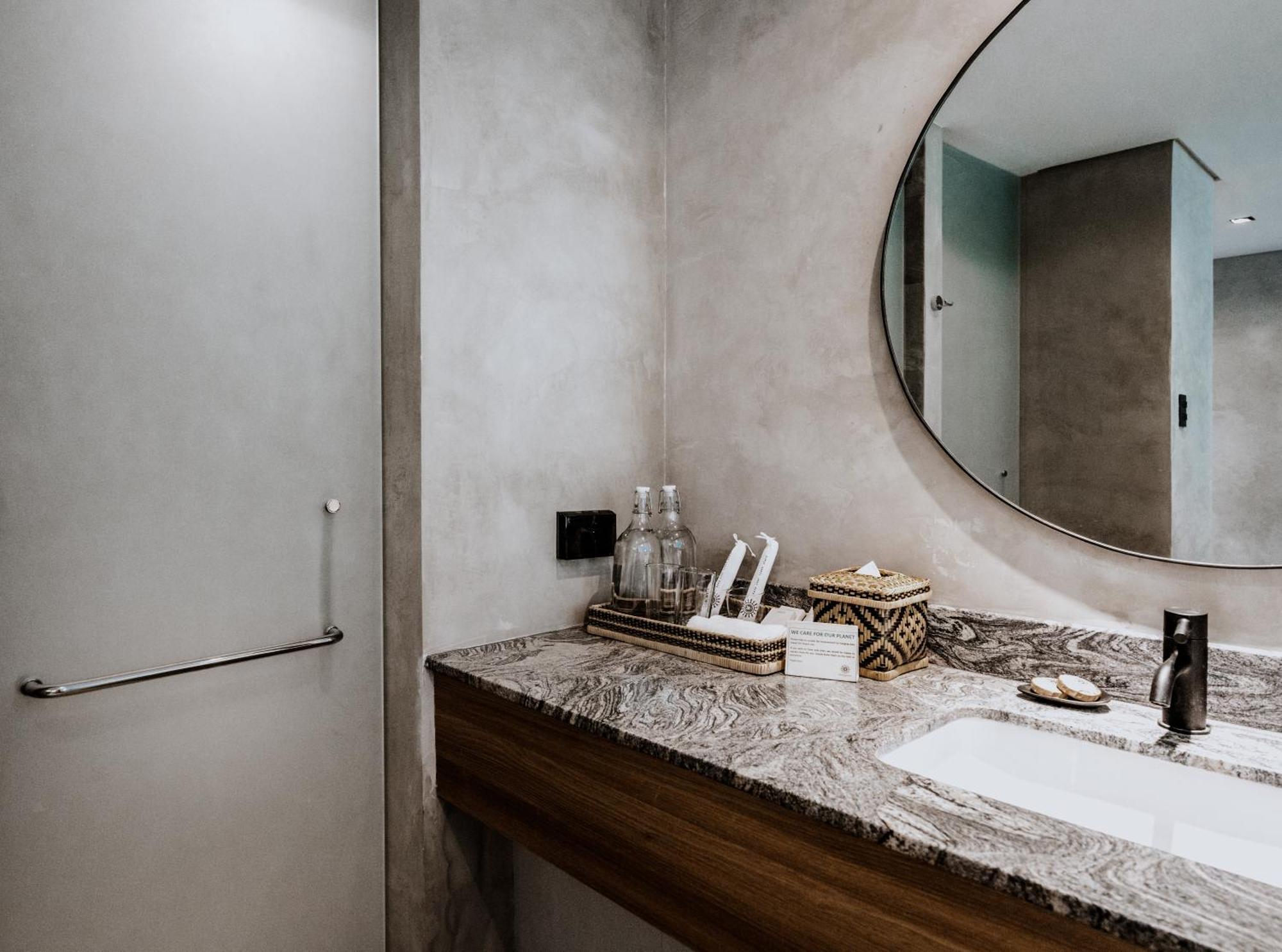 Mara Room