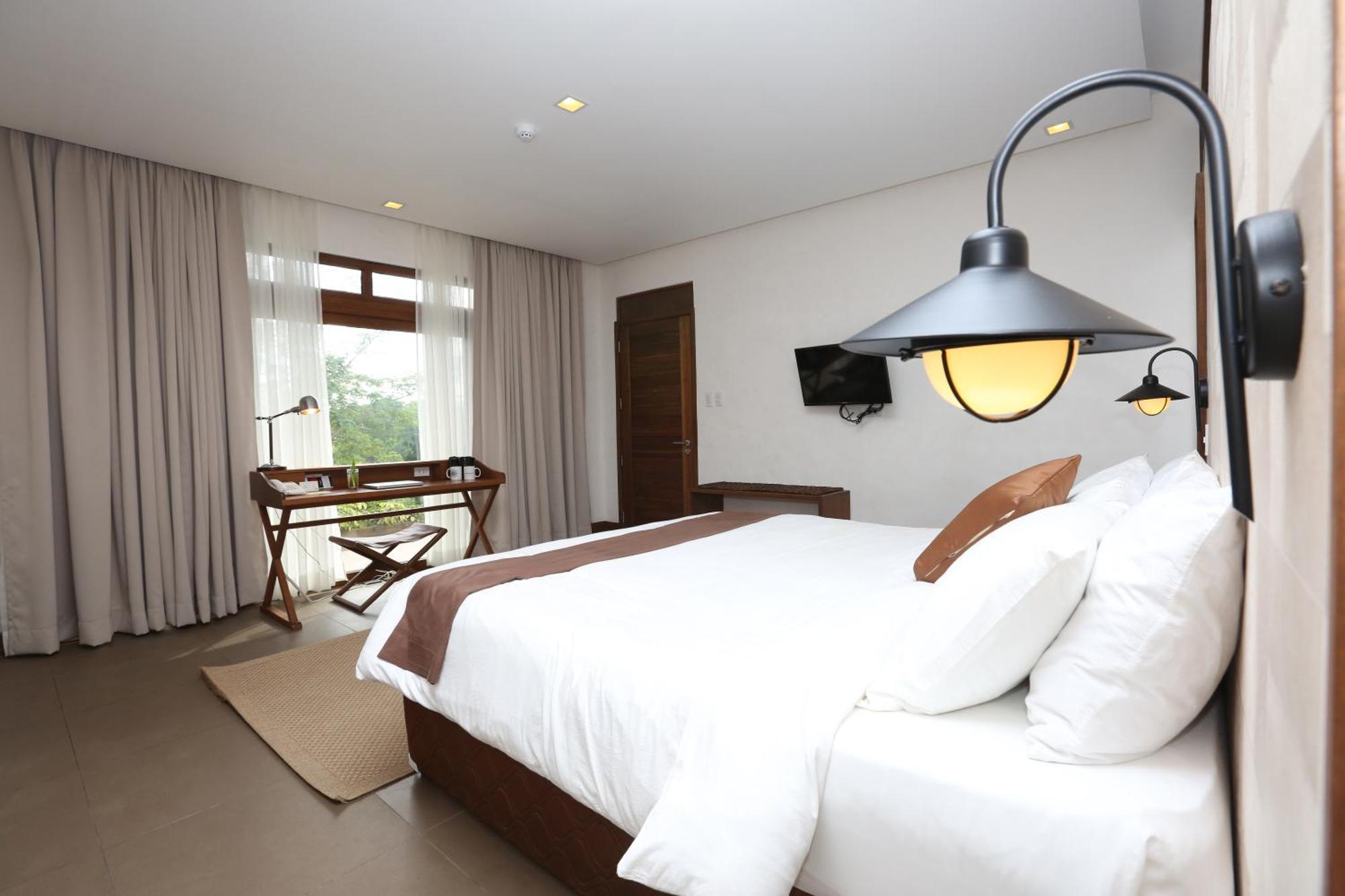 Pride King Room
