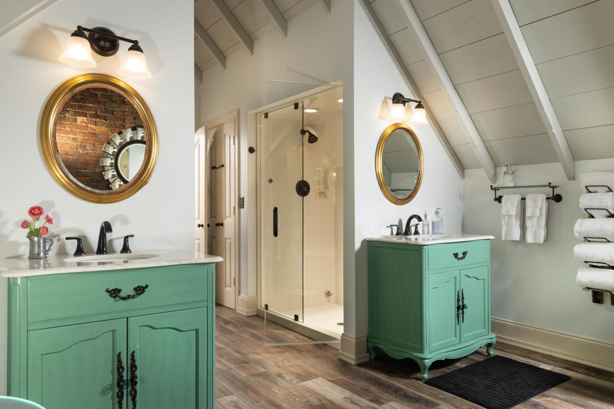 Two-Bedroom Suite