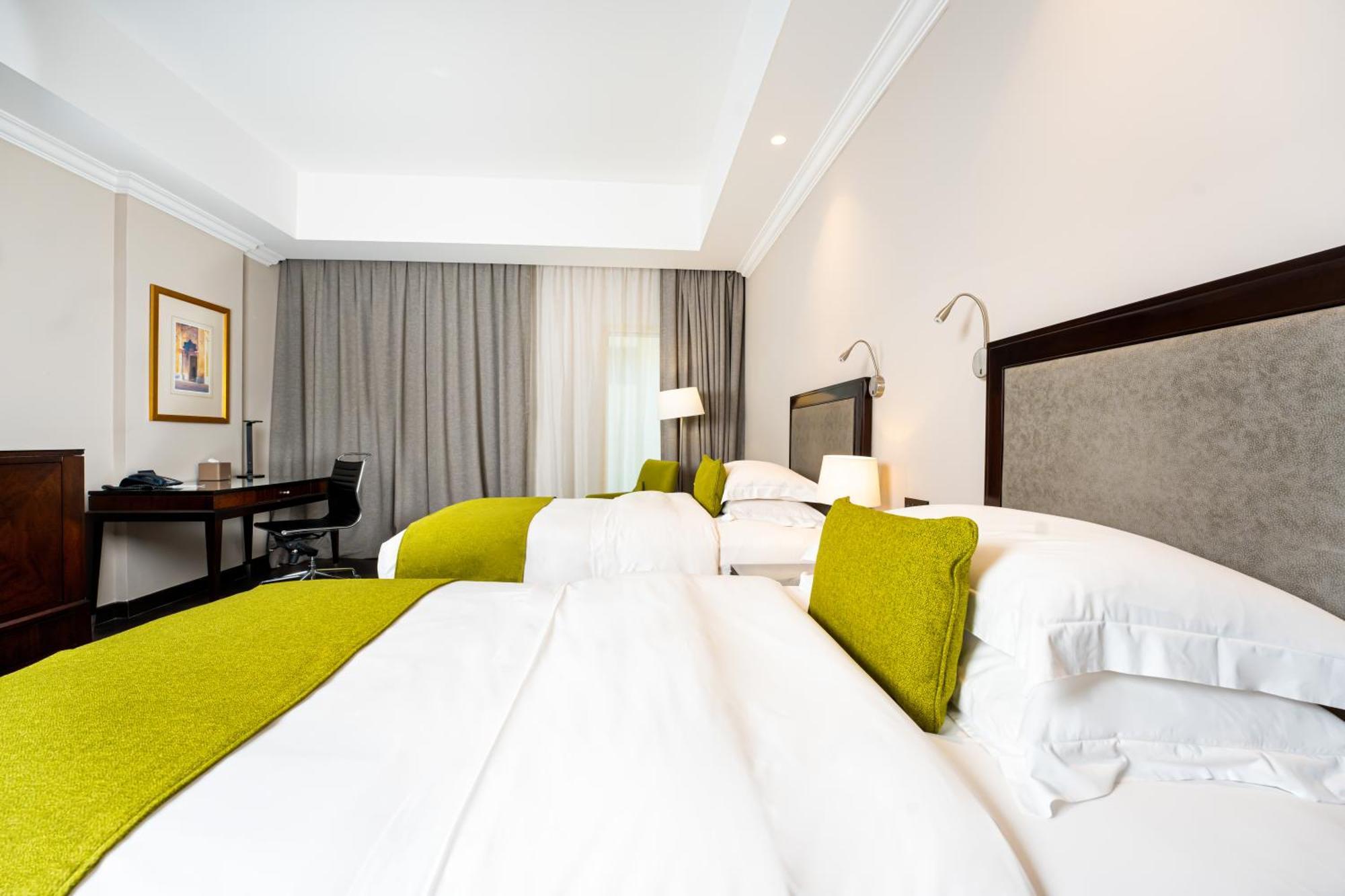 Executive Grand Deluxe King Room