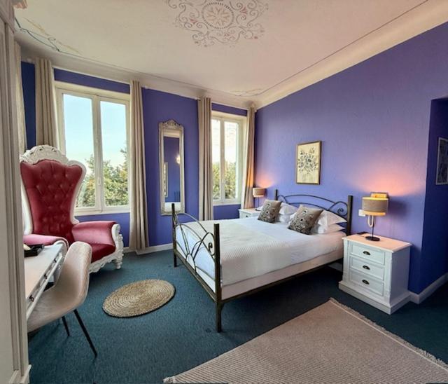 Large double room balcony panoramic view