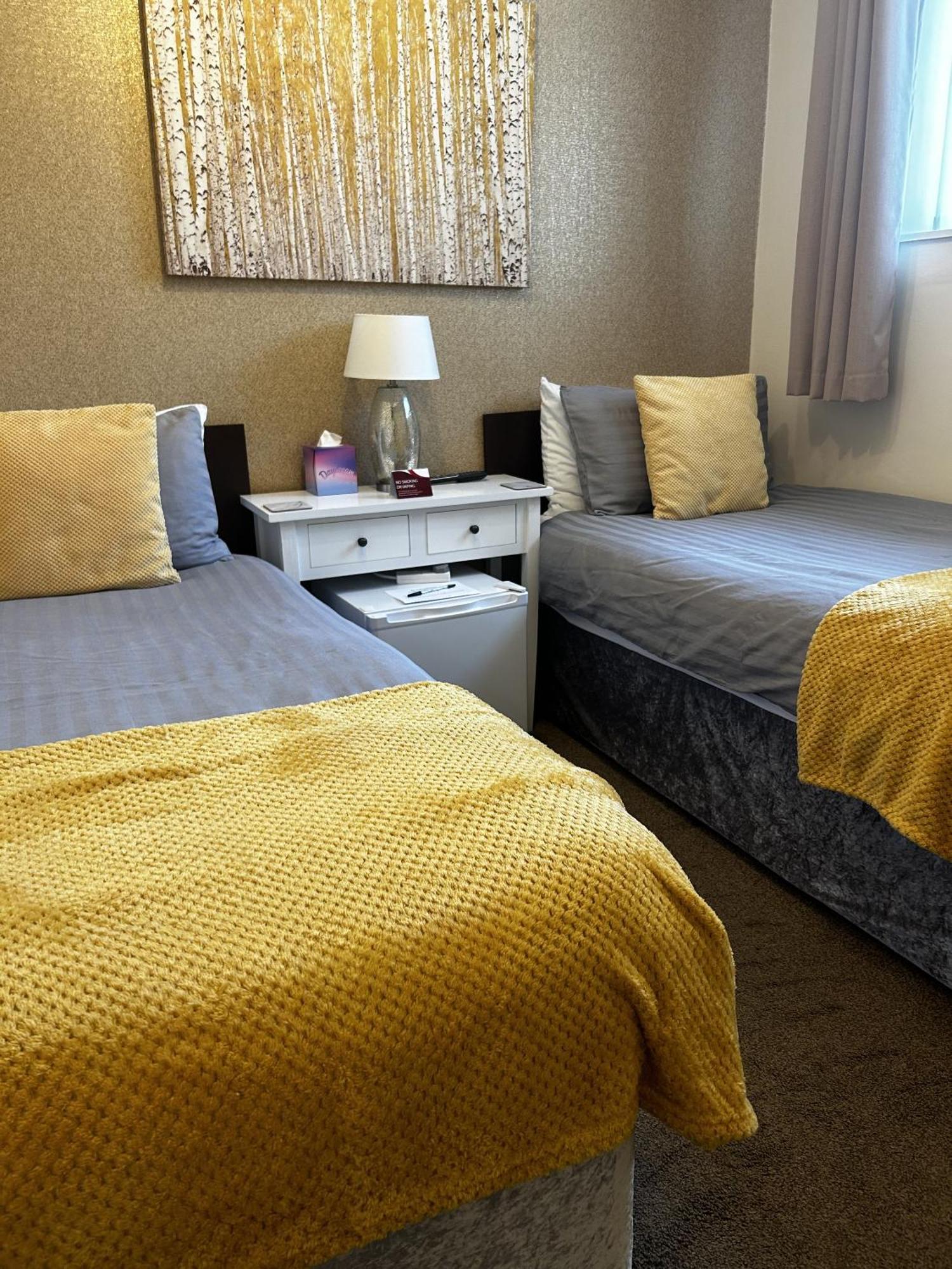 Twin Room with Private Bathroom,1665398279:JPEG