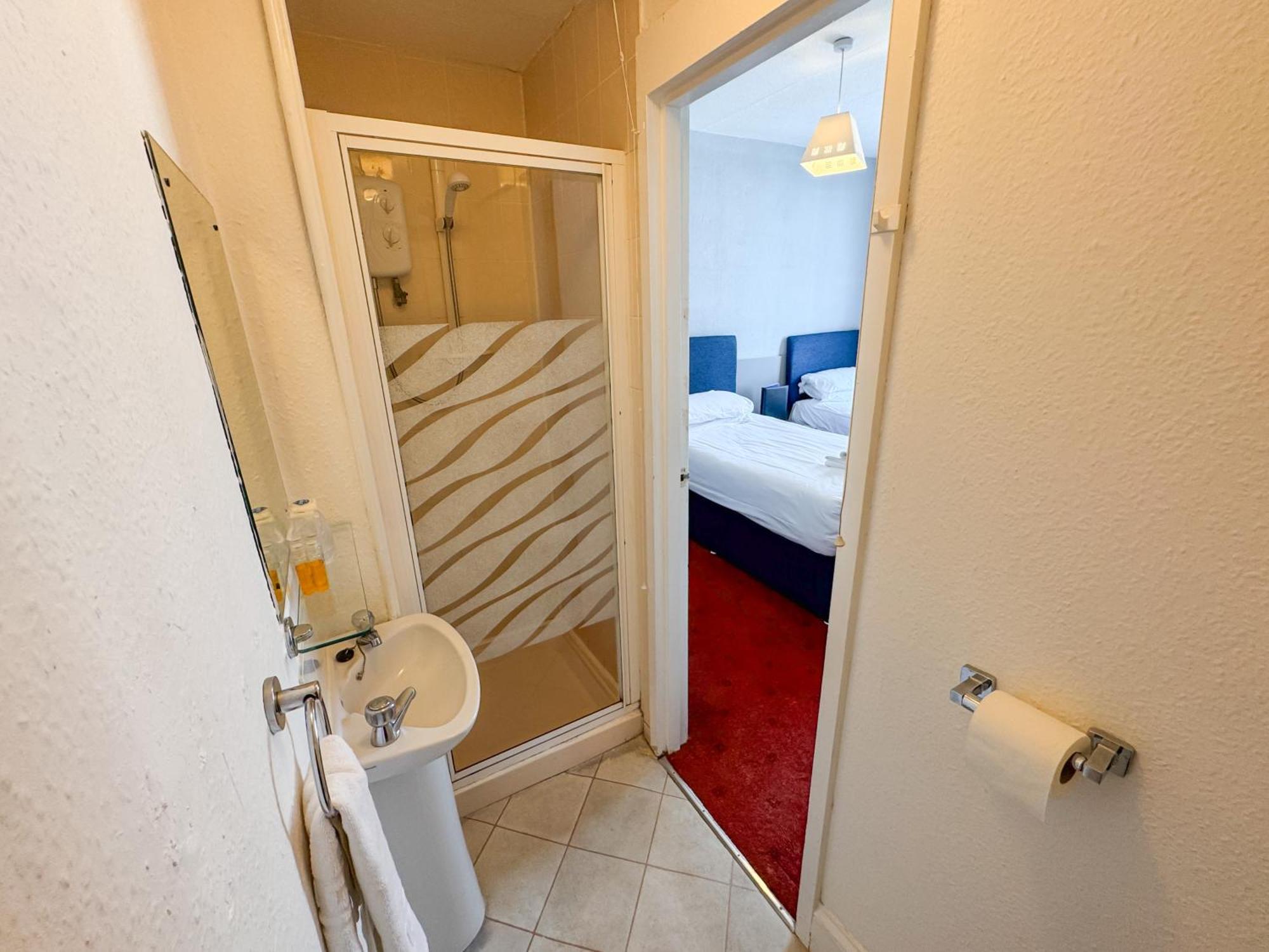 Budget Single Room