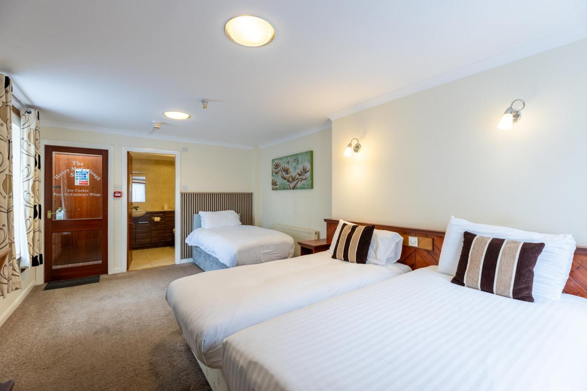 Deluxe Triple Room