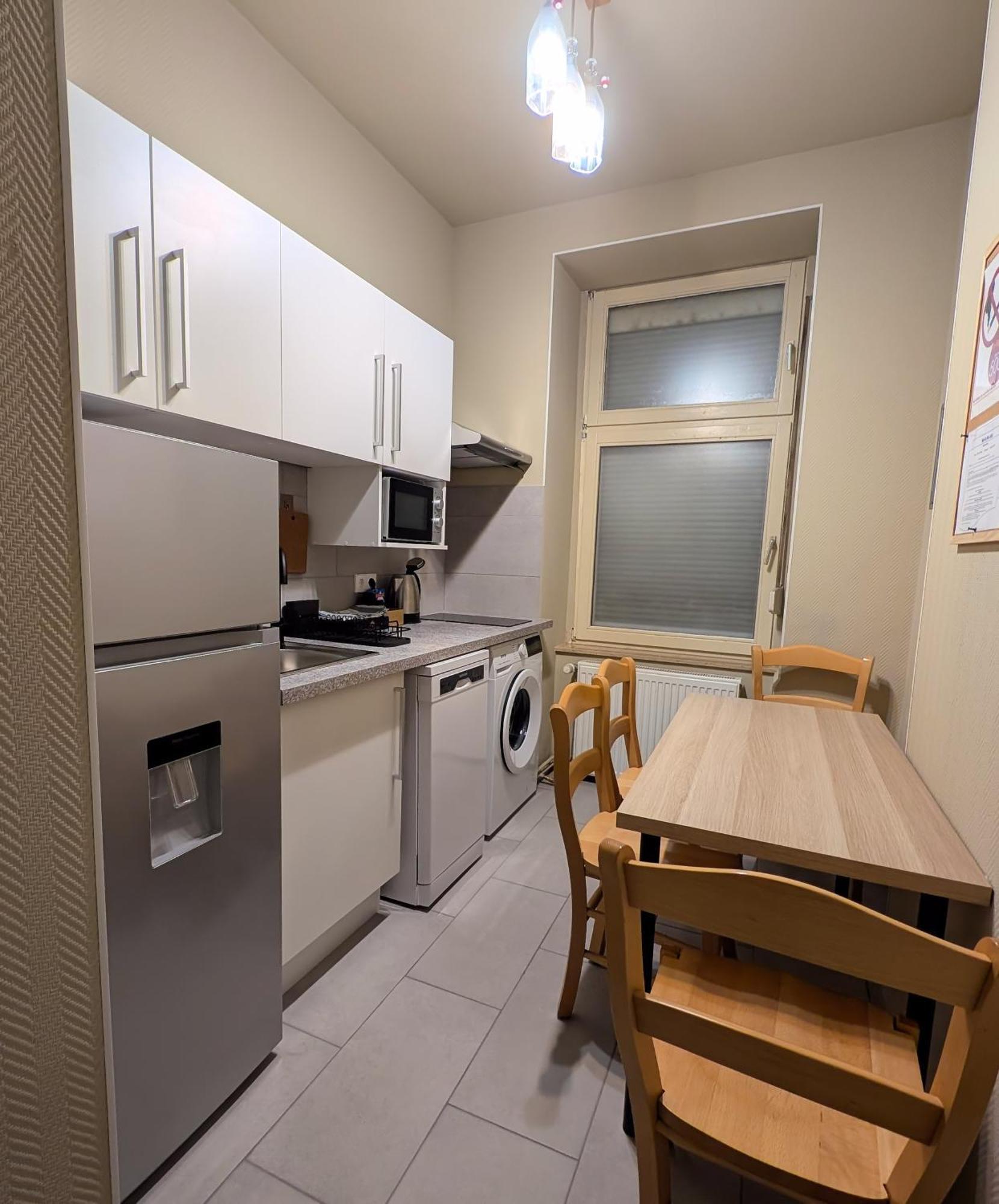 Deluxe Two-Bedroom Apartment Garden View