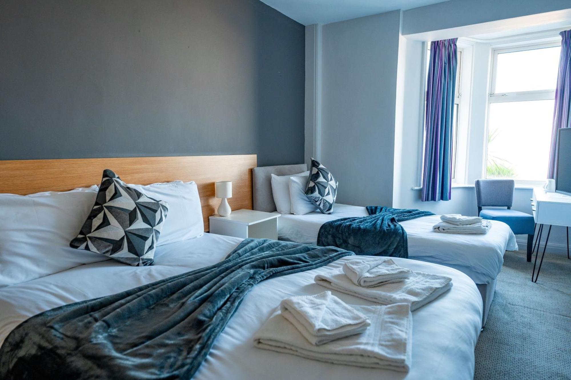 Triple Room Sea View
