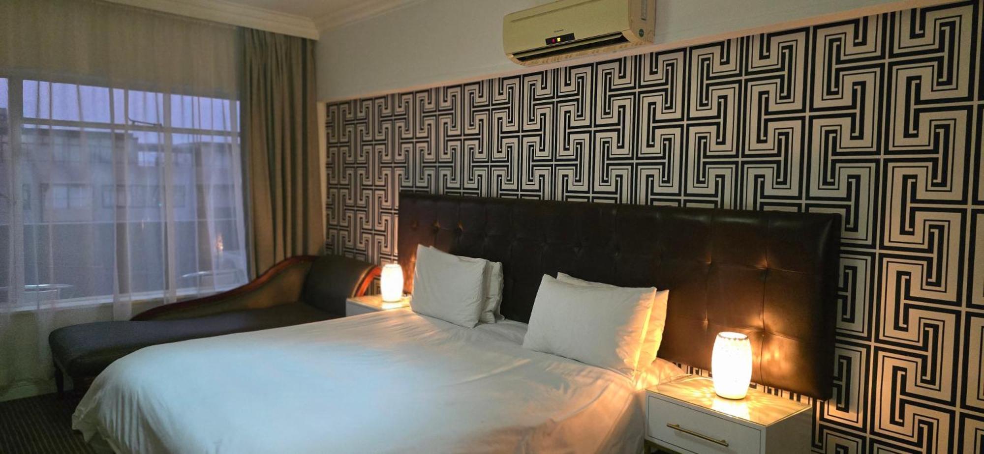 Superior Queen Room