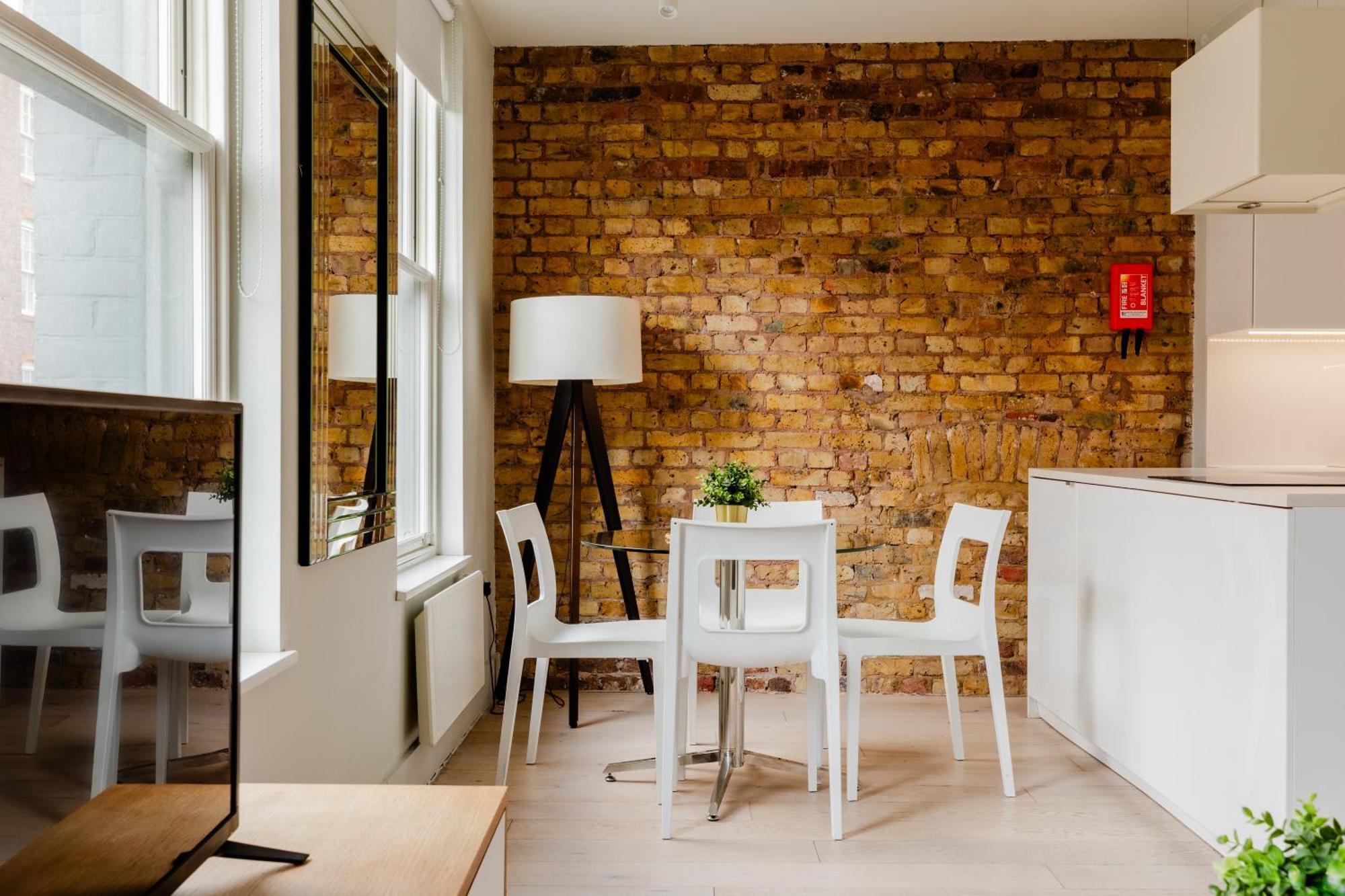Superior Apartment