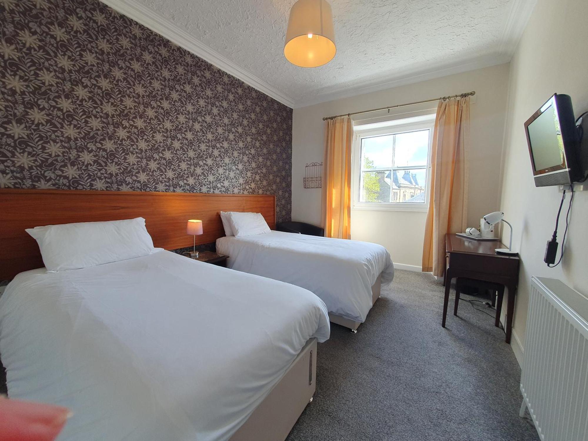 Twin Room,638856963:JPEG