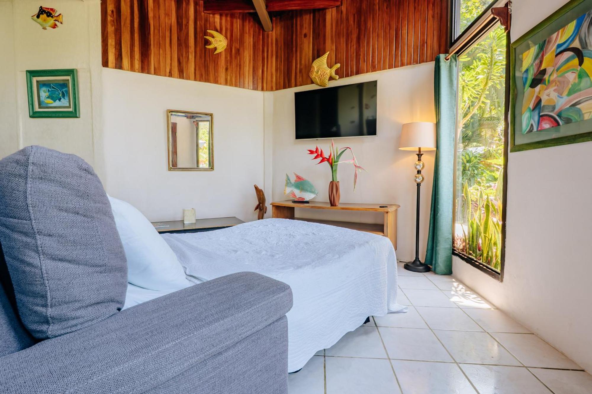 Deluxe One Bedroom