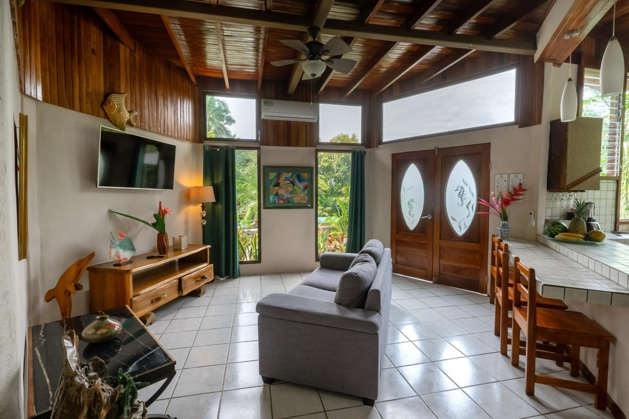Deluxe One Bedroom