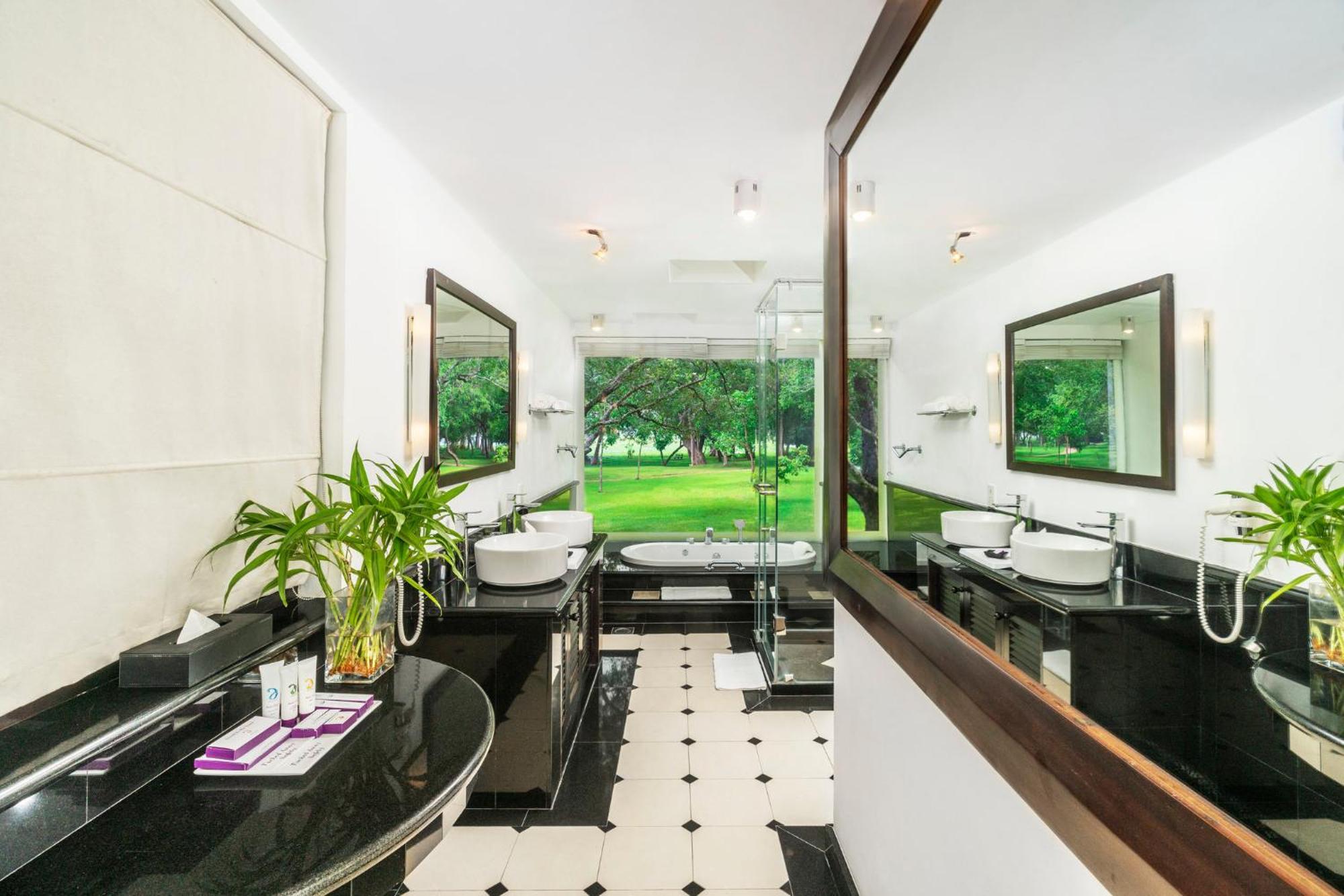 Superior Suite Discounts on F&B on Spa on Jeep Safari