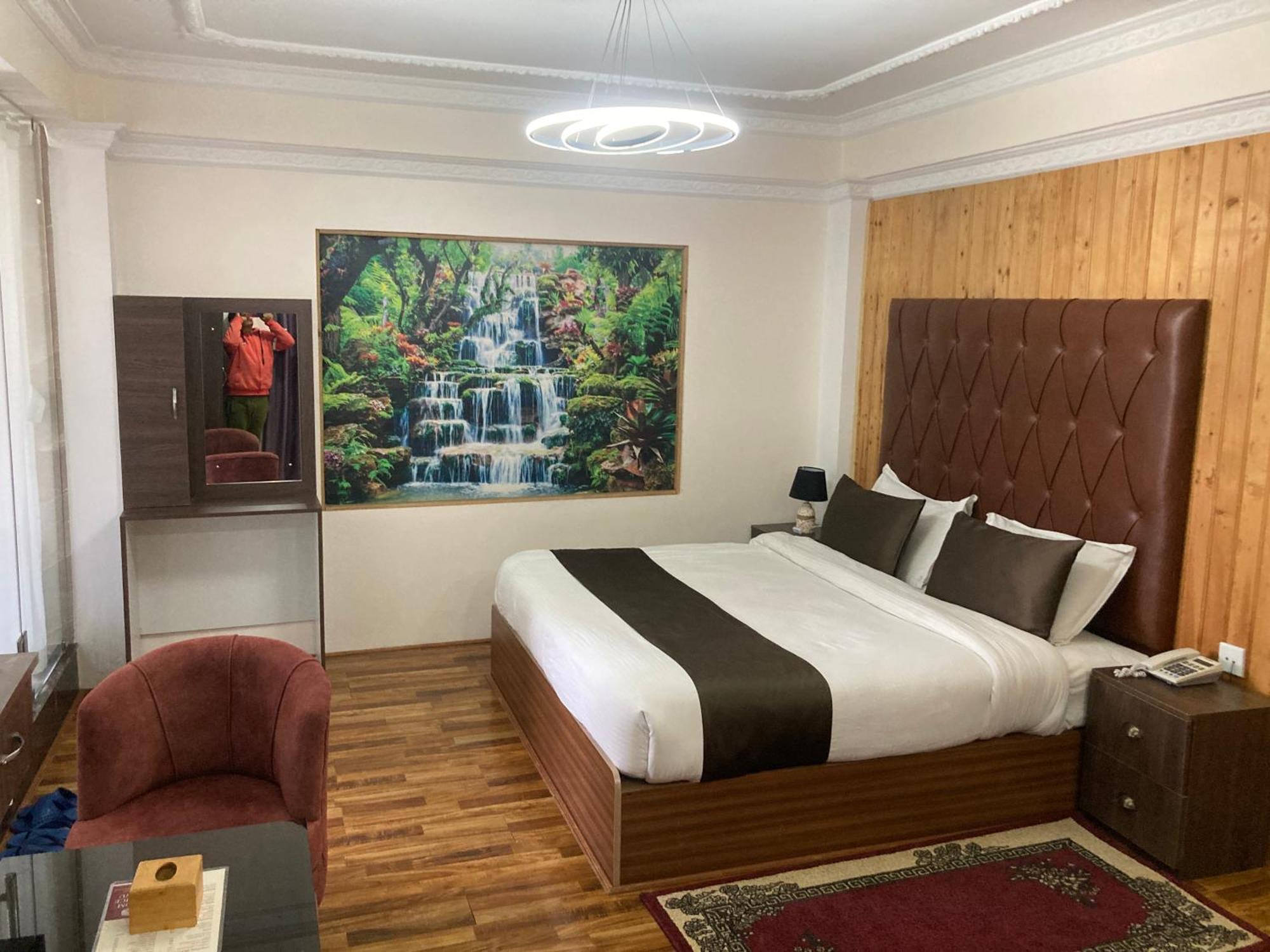 Quarto Deluxe com Cama King-size