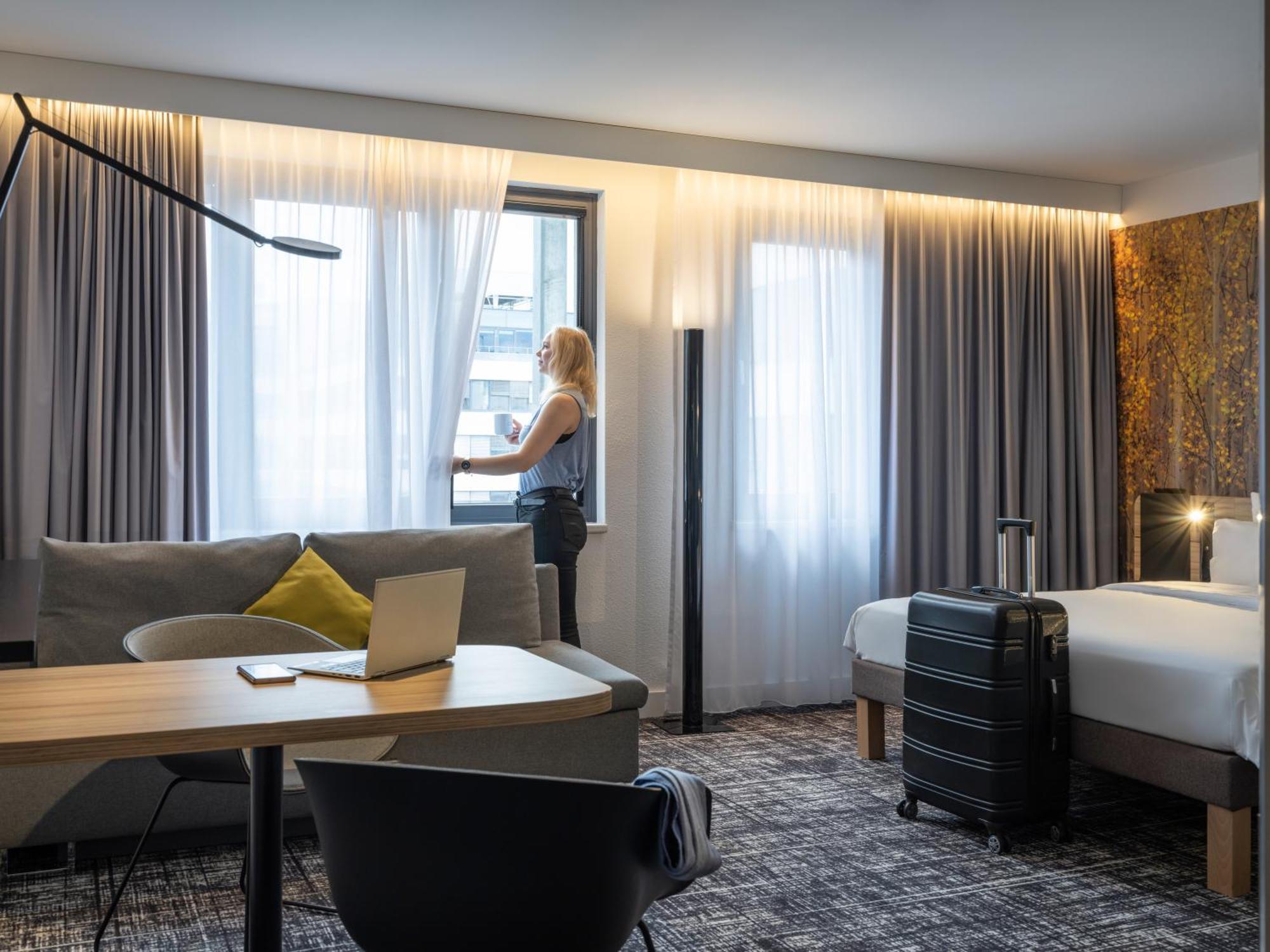 Junior King Suite