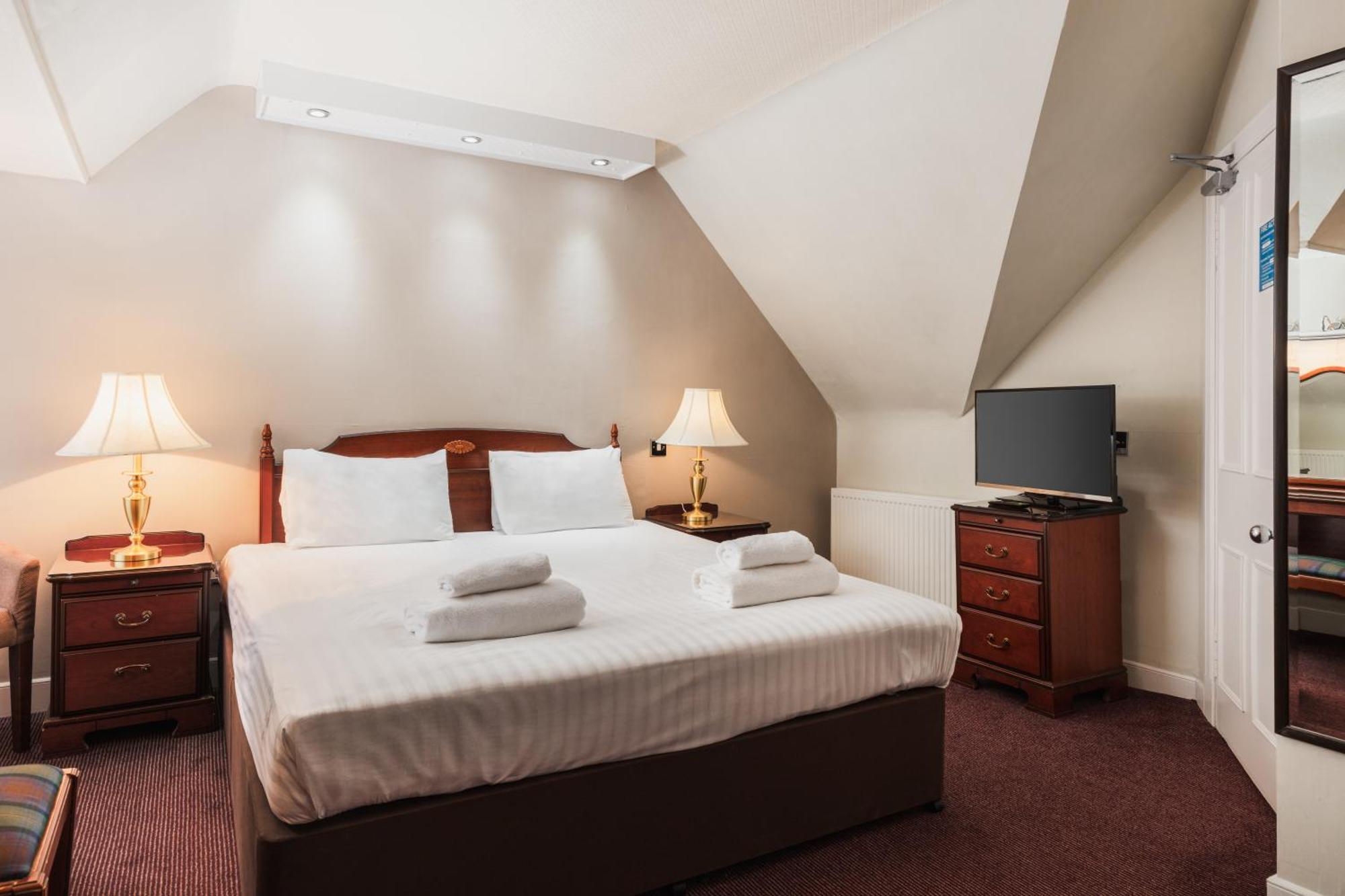 Executive Room,1664652095:JPEG