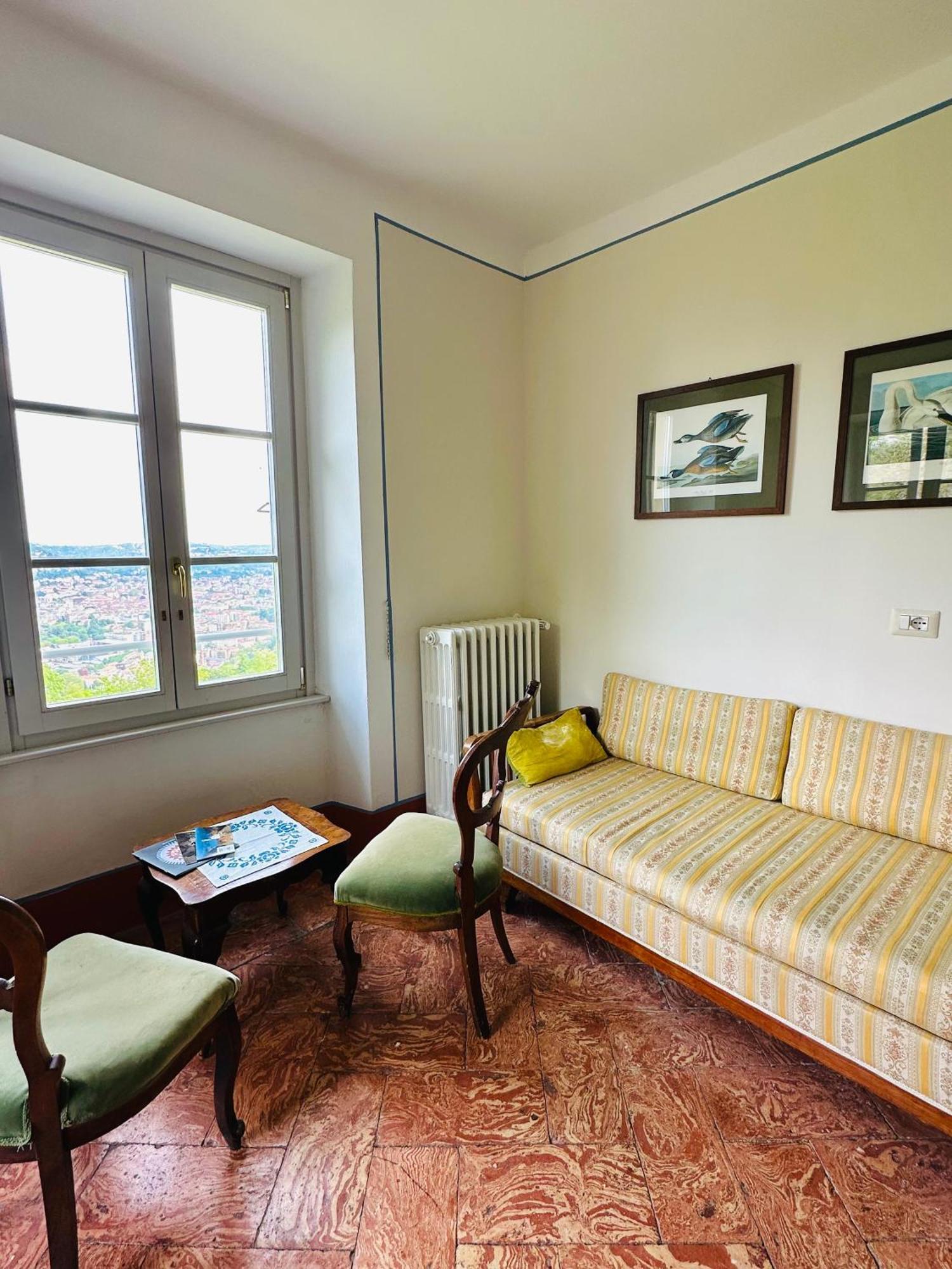 King Room Lake View