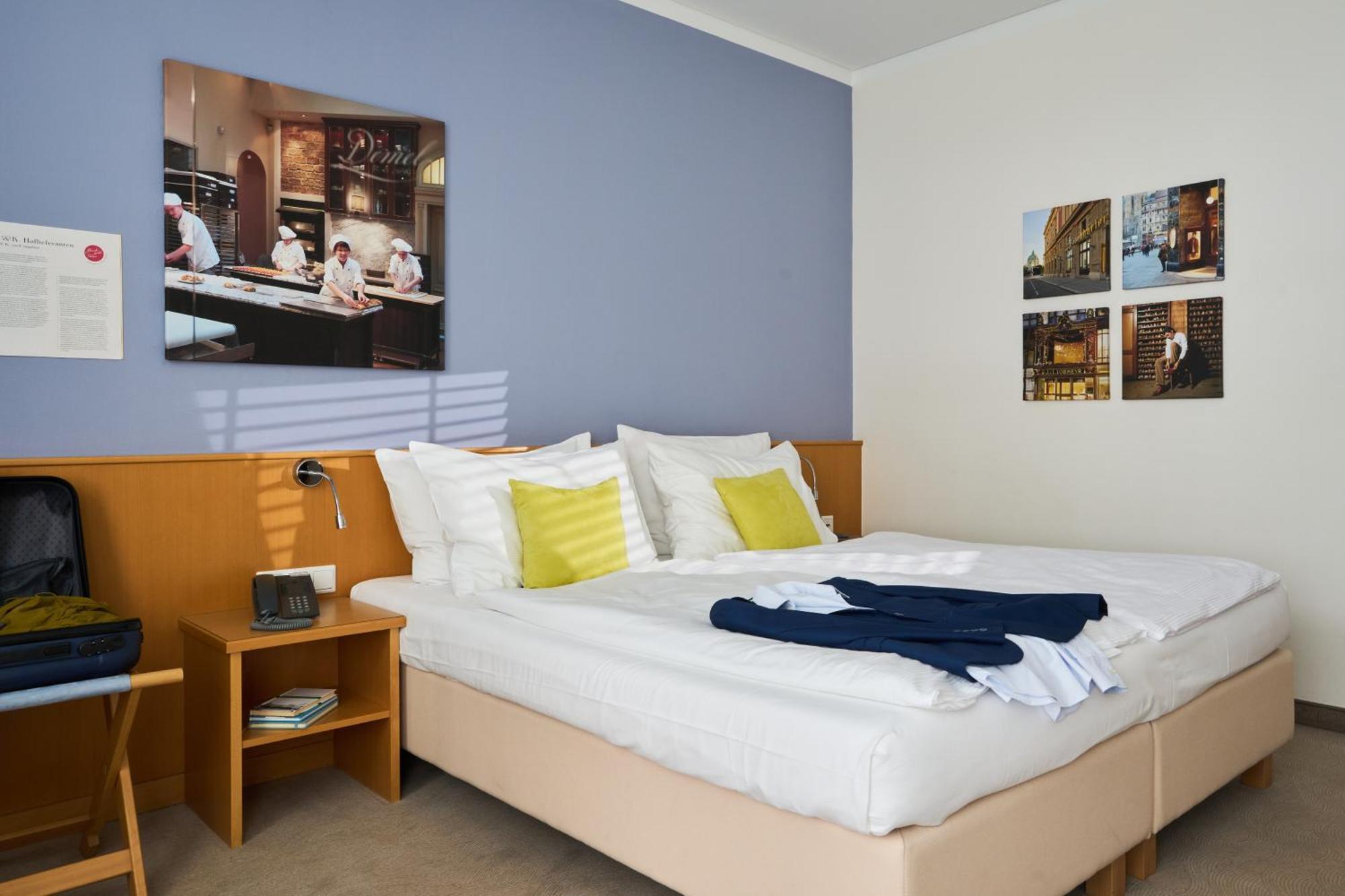 Superior Double Room Courtyard View